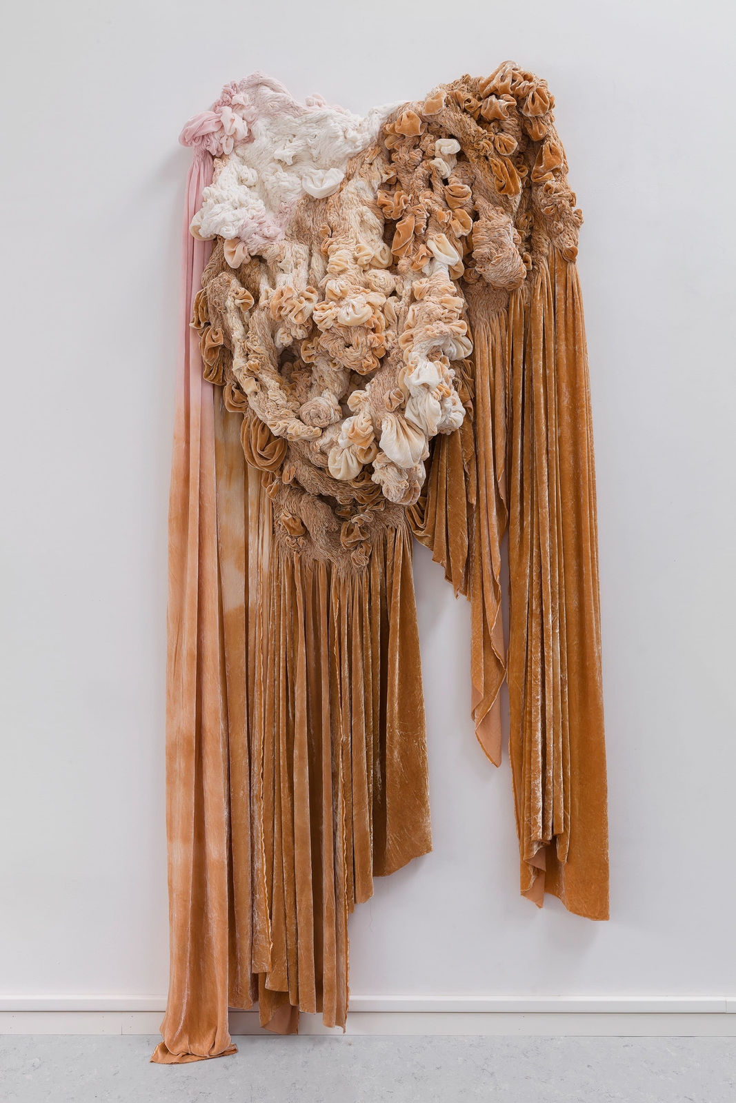 Hanne Friis, Trophy, 2015-16