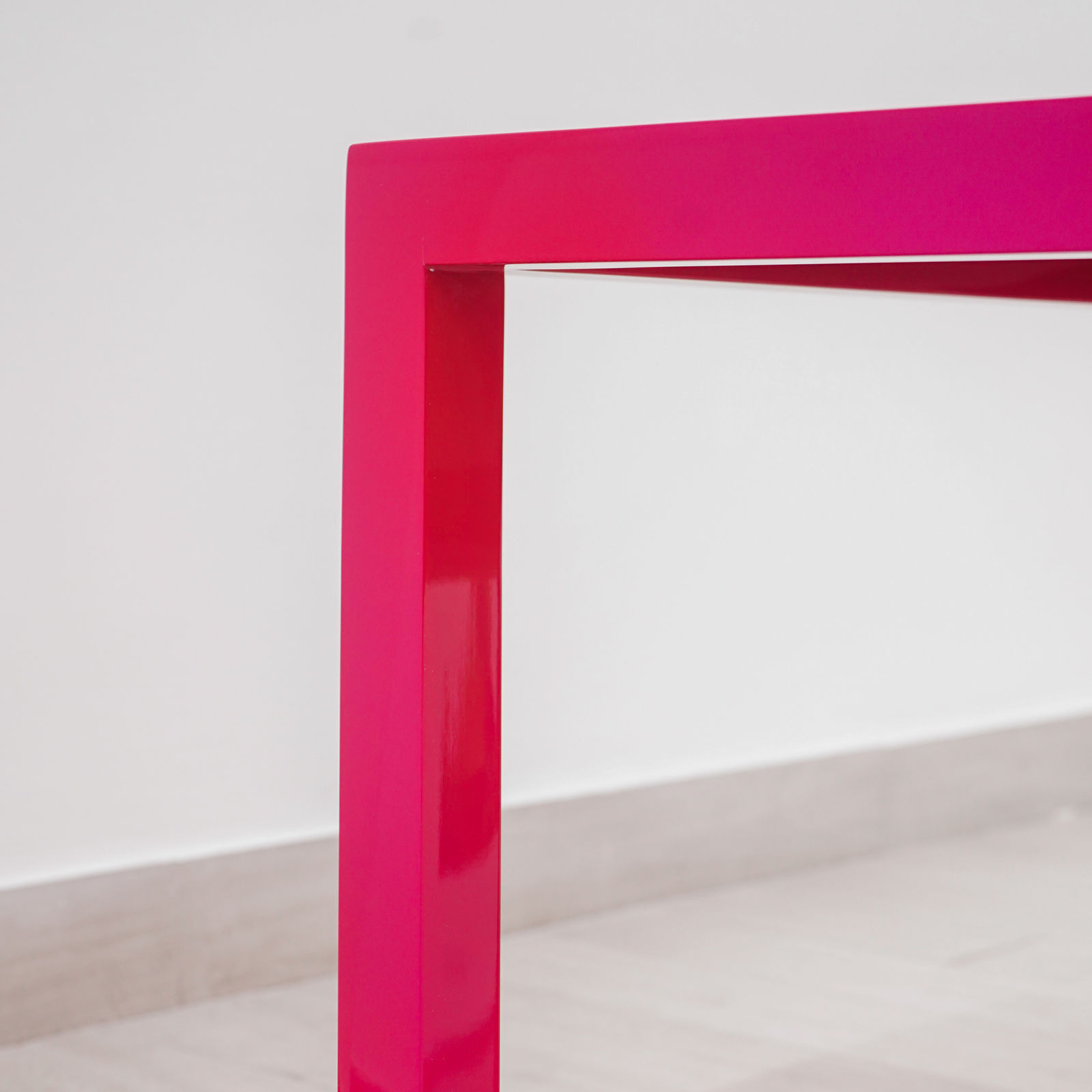 Rafael Barrios, Mesa/Table MP05 (Rojo Opalo), 2017
