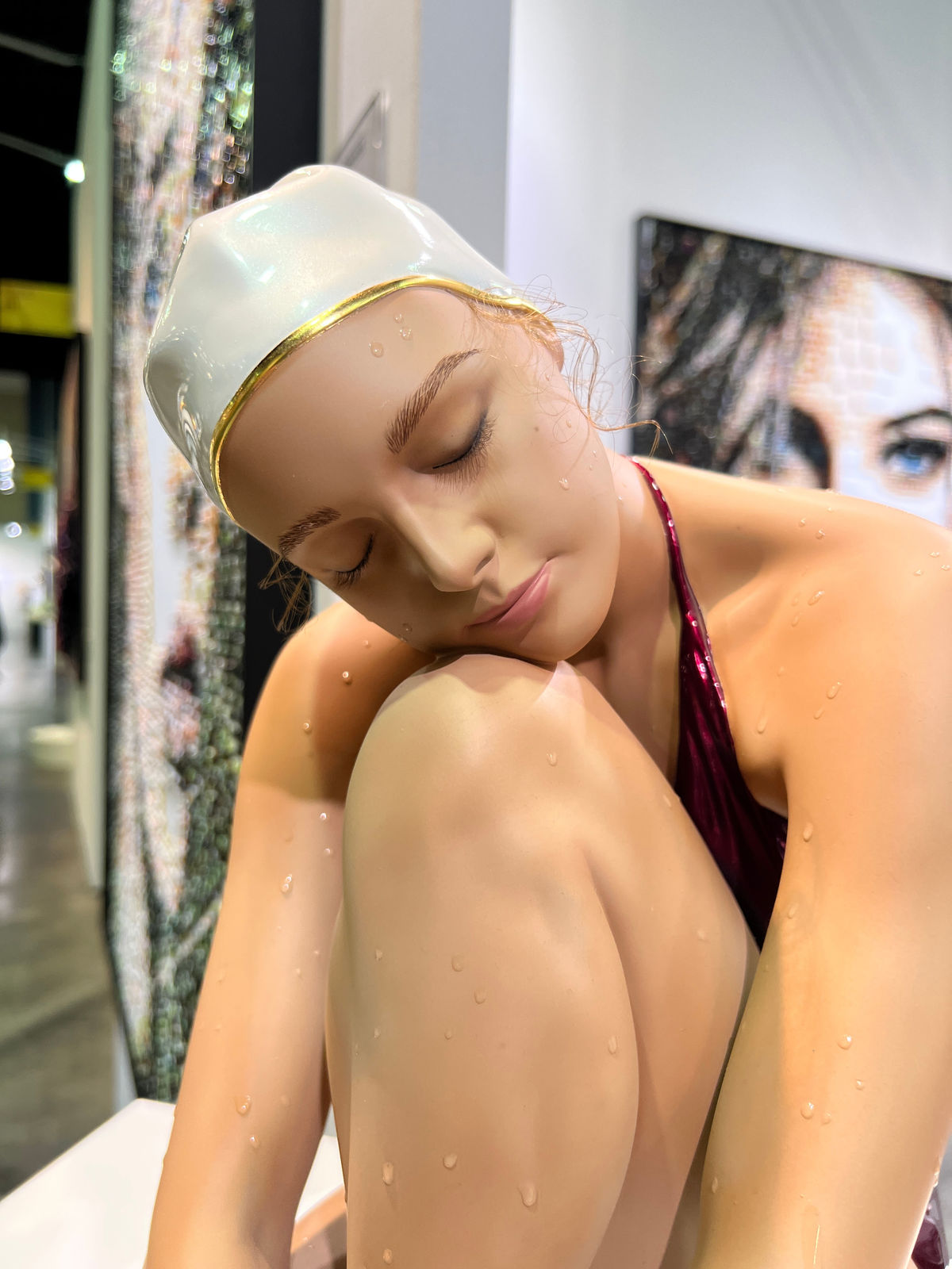 Carole A. Feuerman, Serenity (Table-Top) w/ Cherry Suit and Pearl White Cap w/ 24k Gold Rim, 2021-24