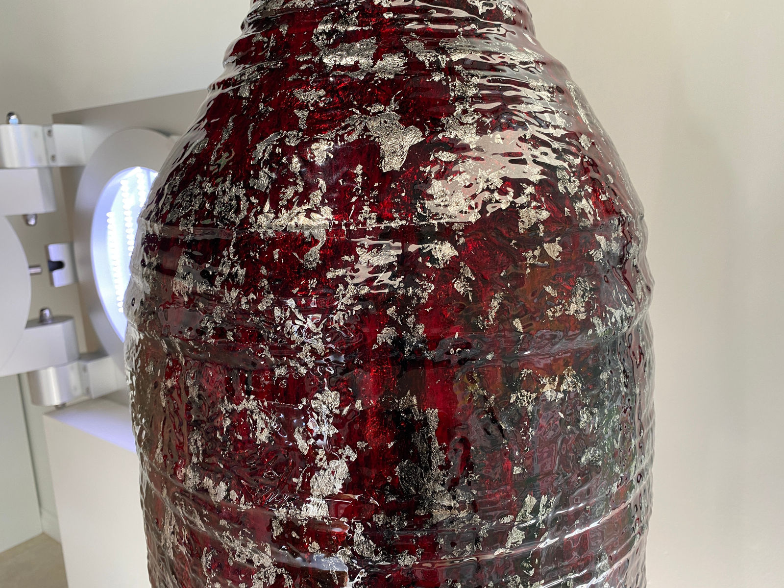 Tommy Zen, Sculptée, Red, 2012