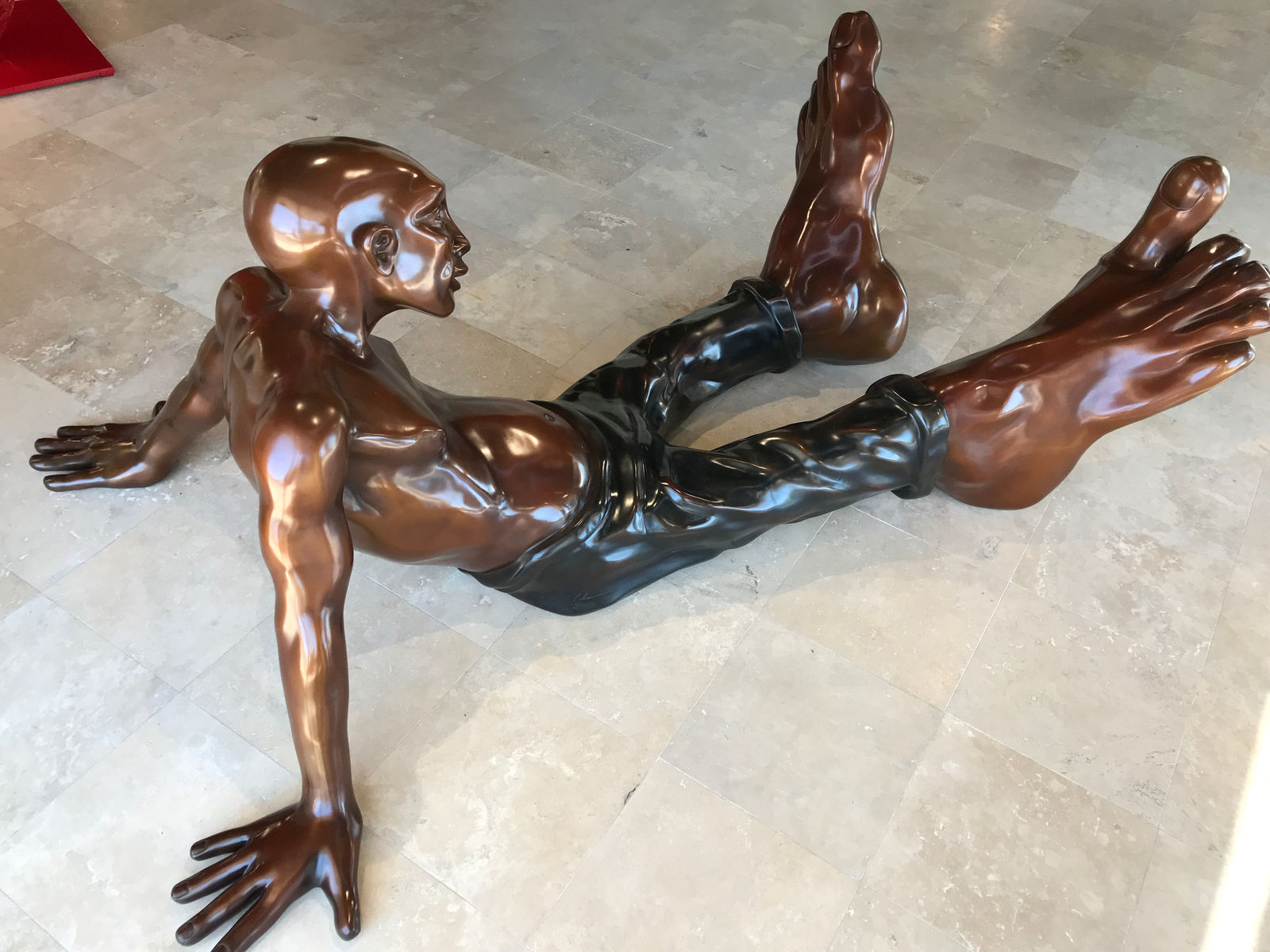 Idan Zareski, Bigfoot Bronze - 250cm - Dark Bronze Pants 7/8, 2022