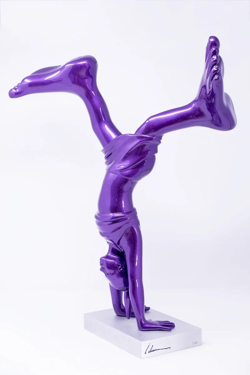 Idan Zareski, La Nena 220cm Purple 2/8, 2022