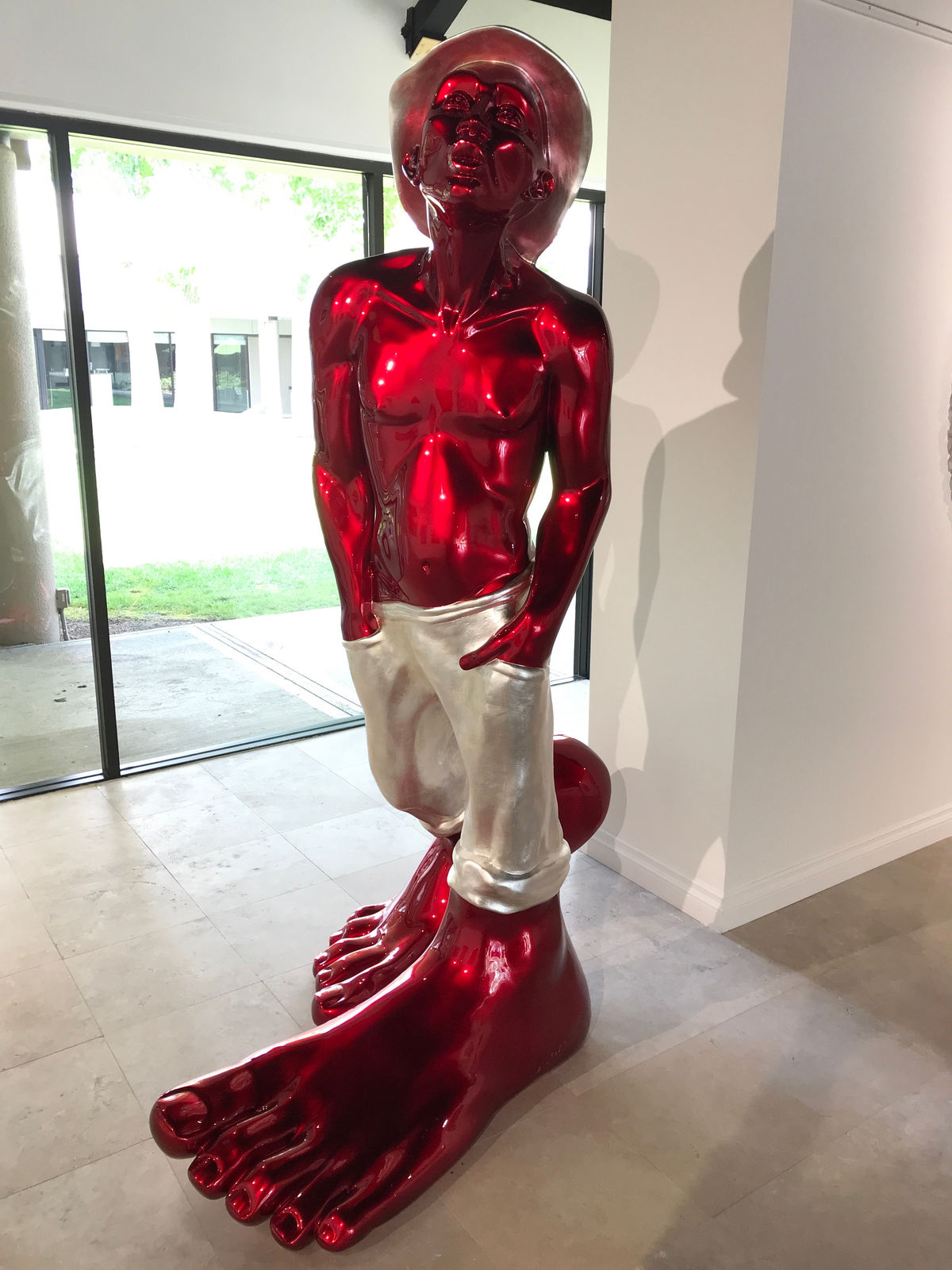 Idan Zareski, Le Siffleur 220cm Red and Silver SOLD, 2021