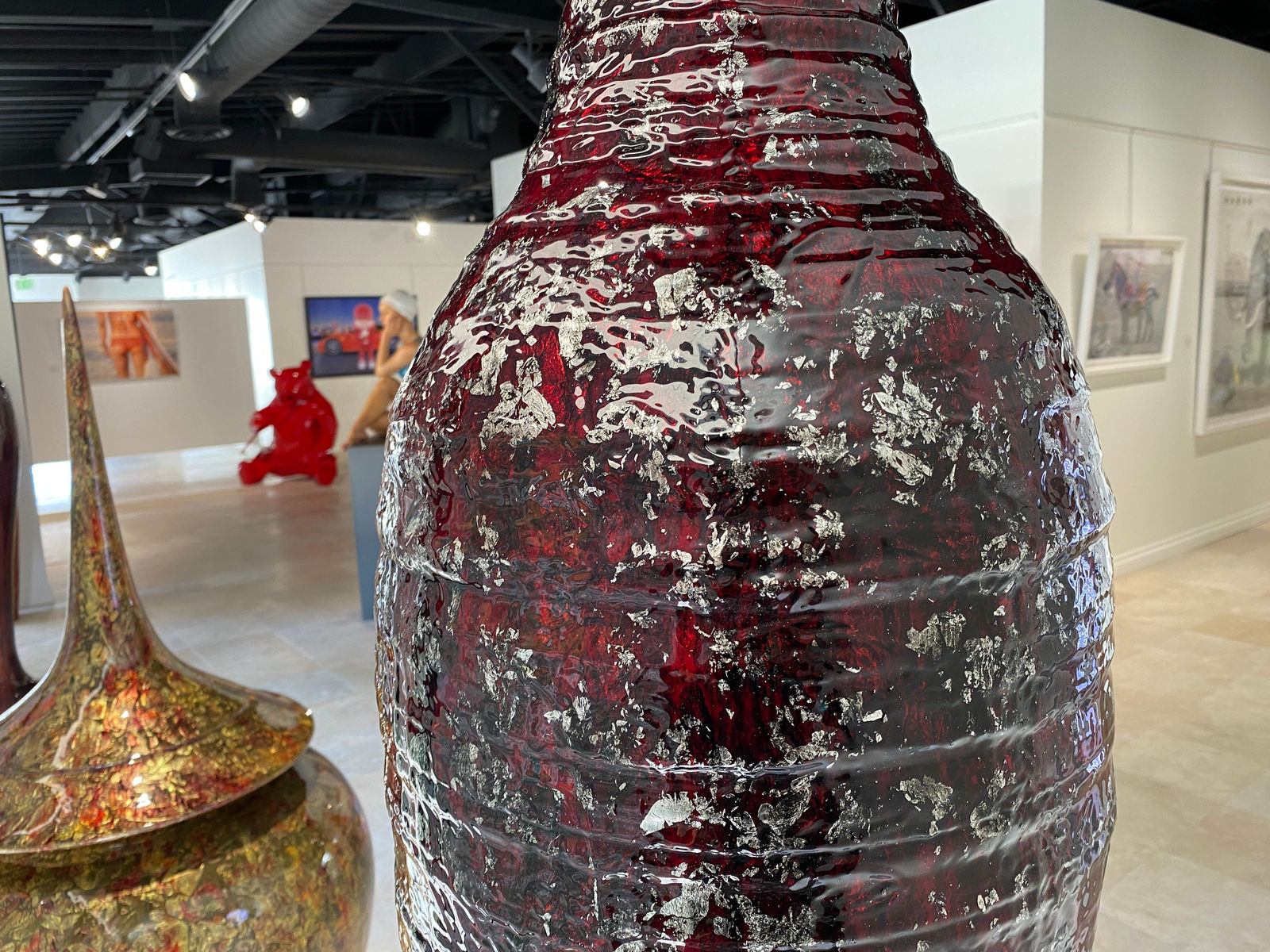 Tommy Zen, Sculptée, Red, 2012
