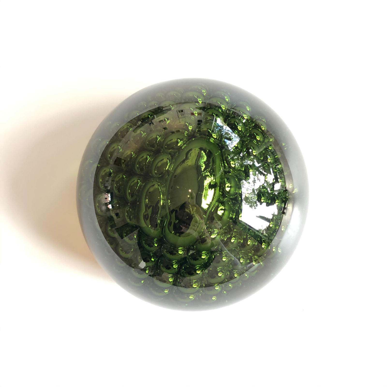 Arnout Visser, Explosion Sphere Green, 2019