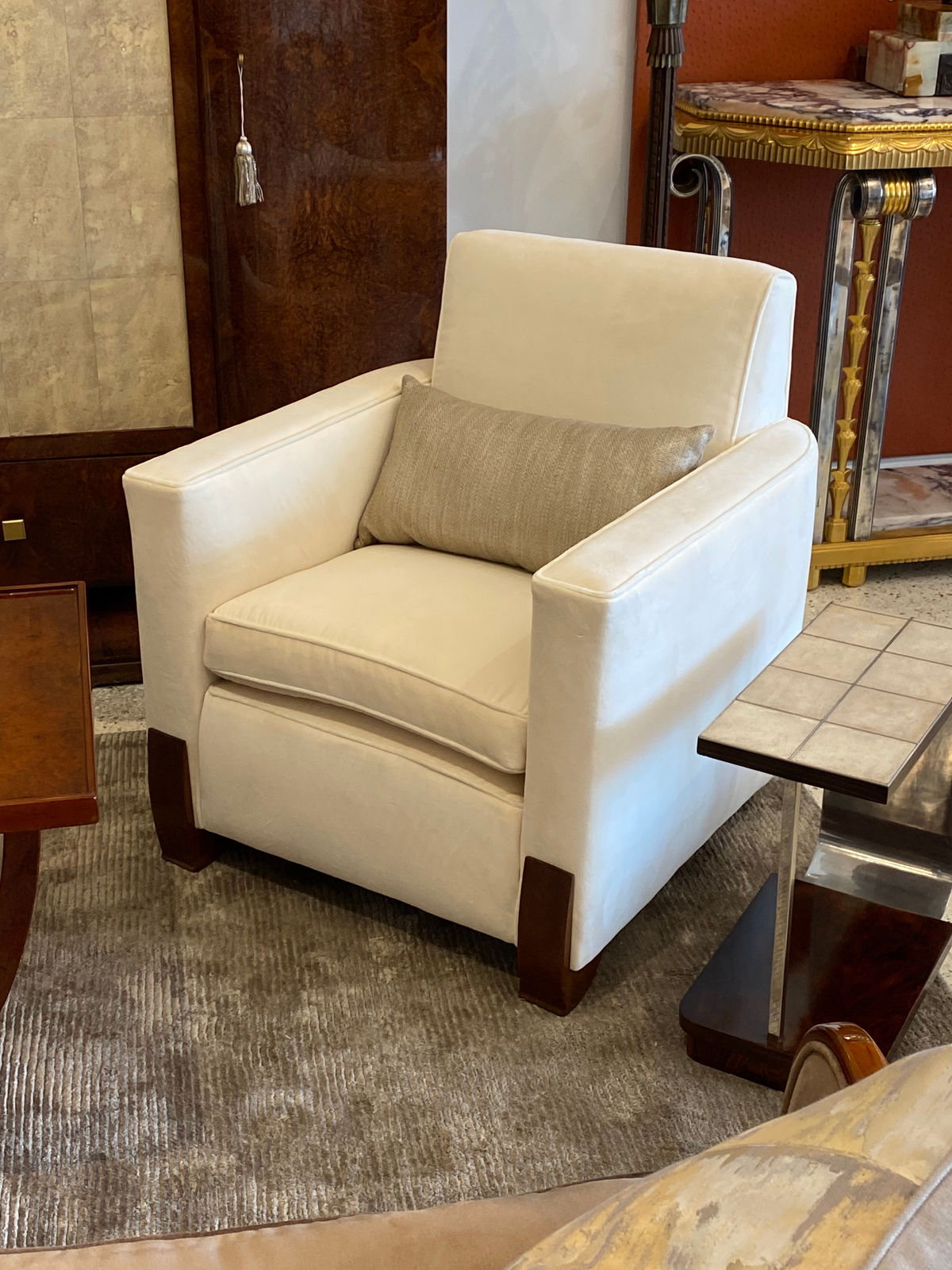 TRAVAIL ART DÉCO, Pair of Club Chairs in the style of Jules Leleu , 1937