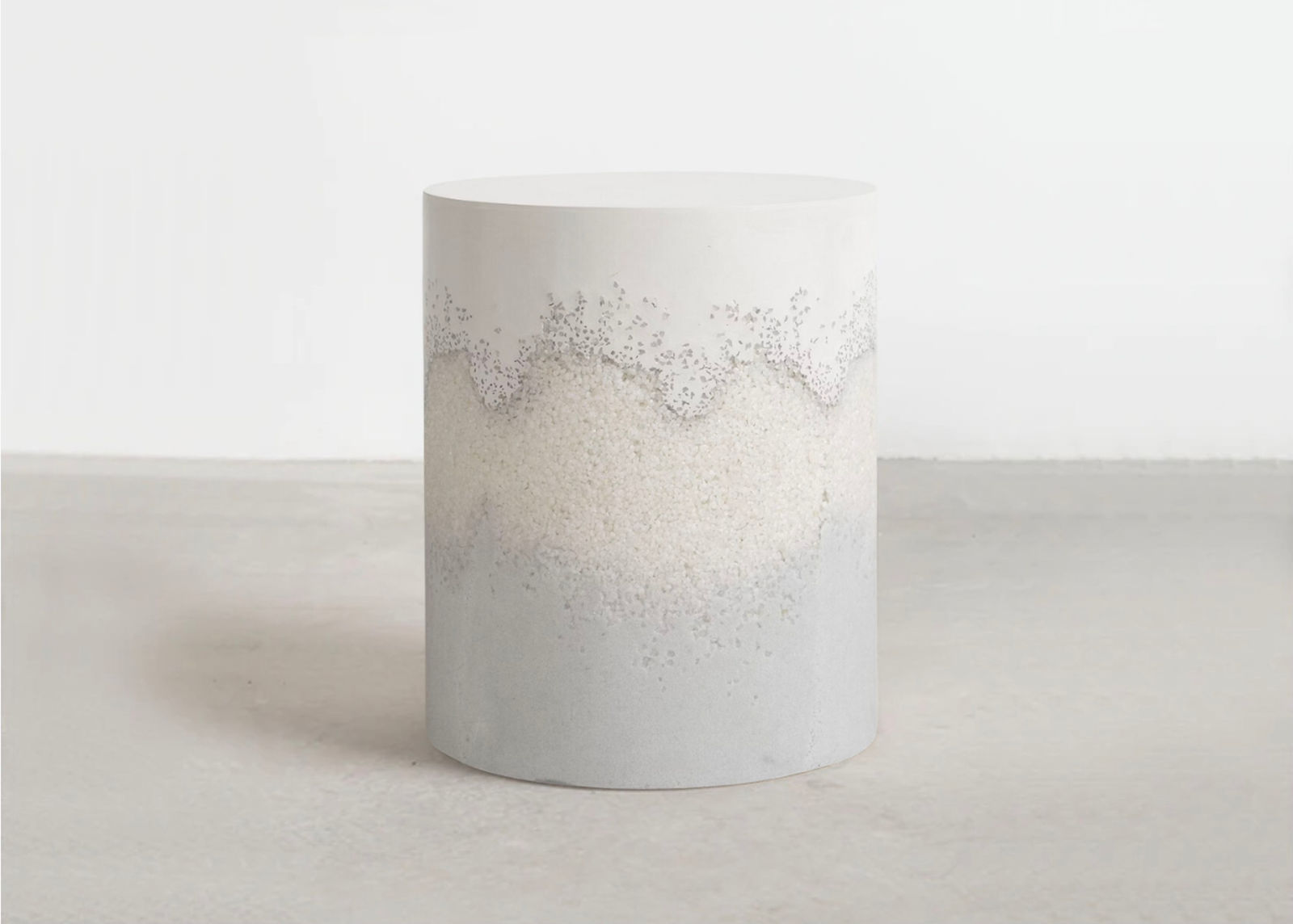 Fernando Mastrangelo, White + Crystal Quartz + Grey Powdered Sand