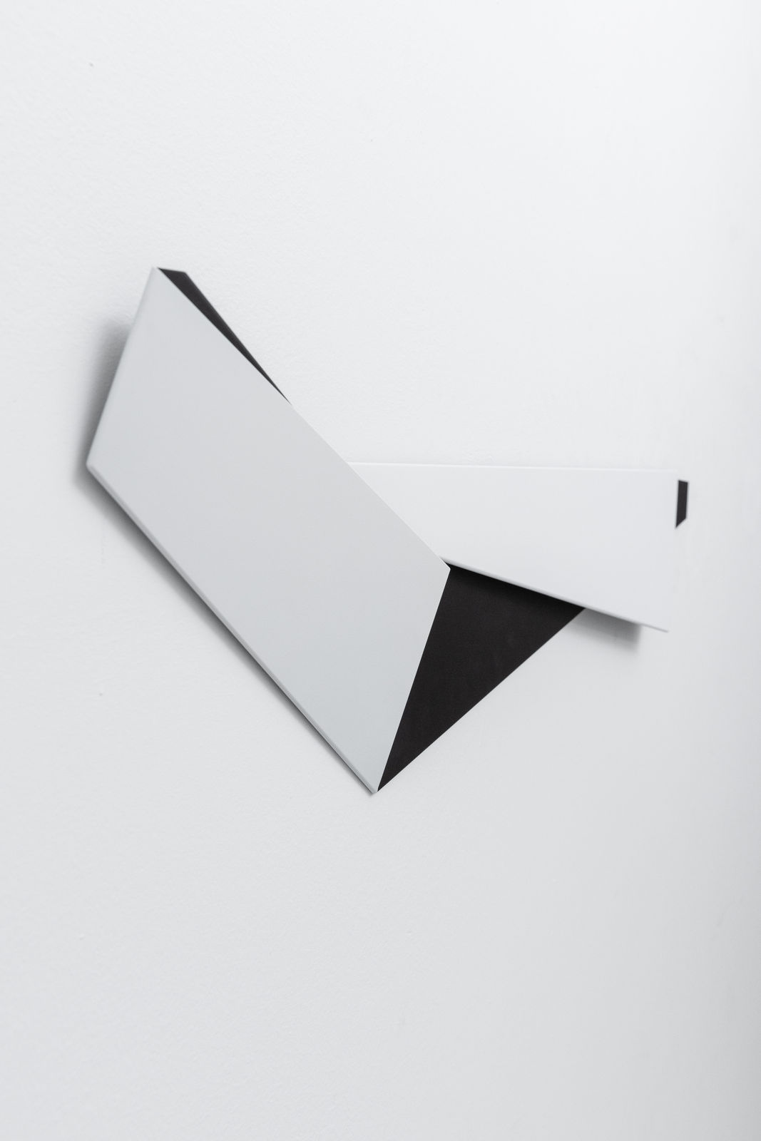 Sébastien de Ganay, White & Black Folded Flat S1 A, 2020