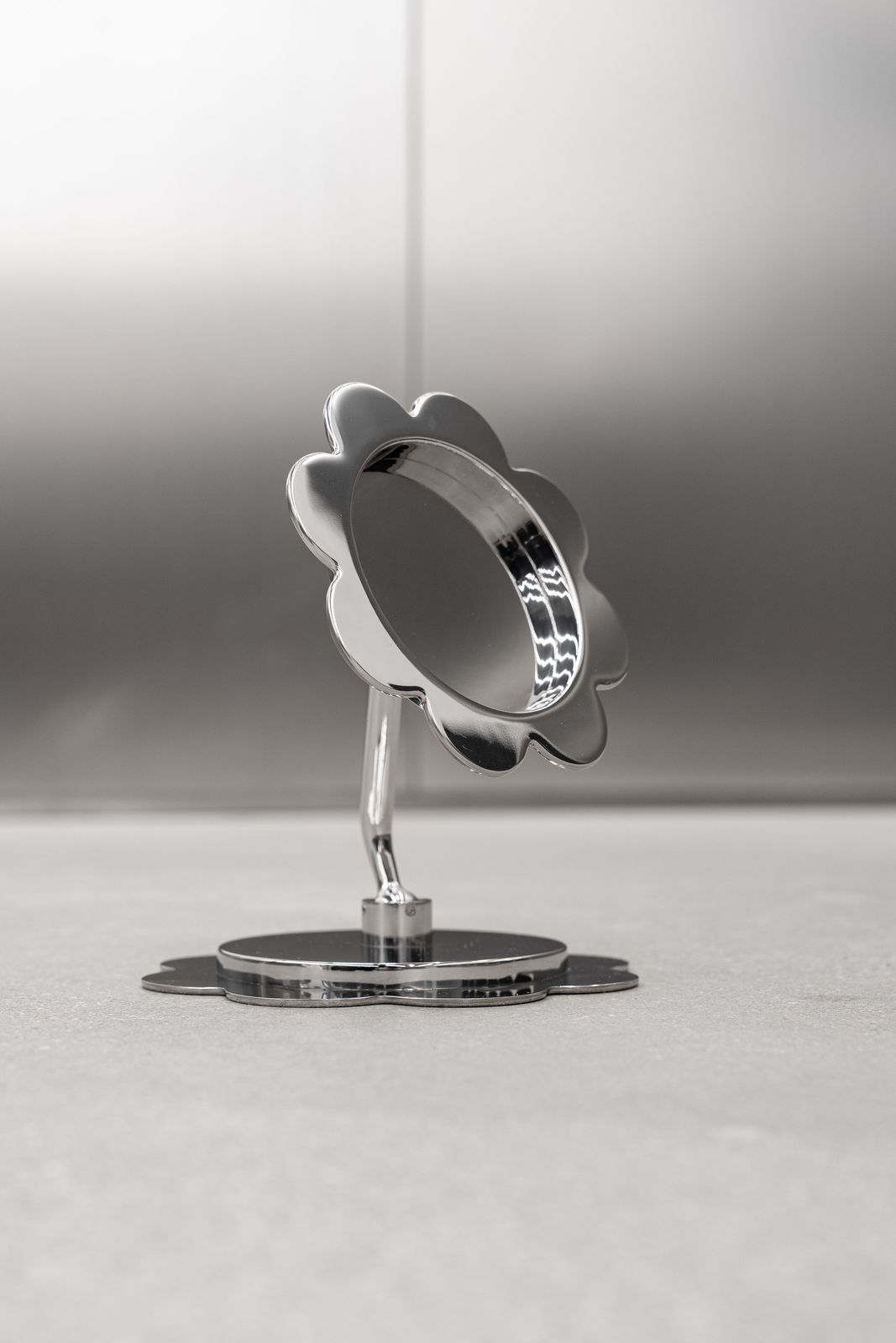 Dorota Gawęda and Eglė Kulbokaitė, Yield (Twinning), 2025