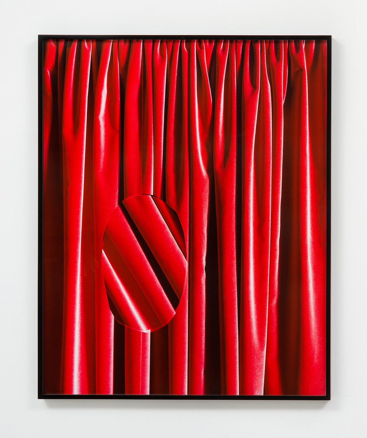 Hannah Whitaker, Curtain Glitch, 2015