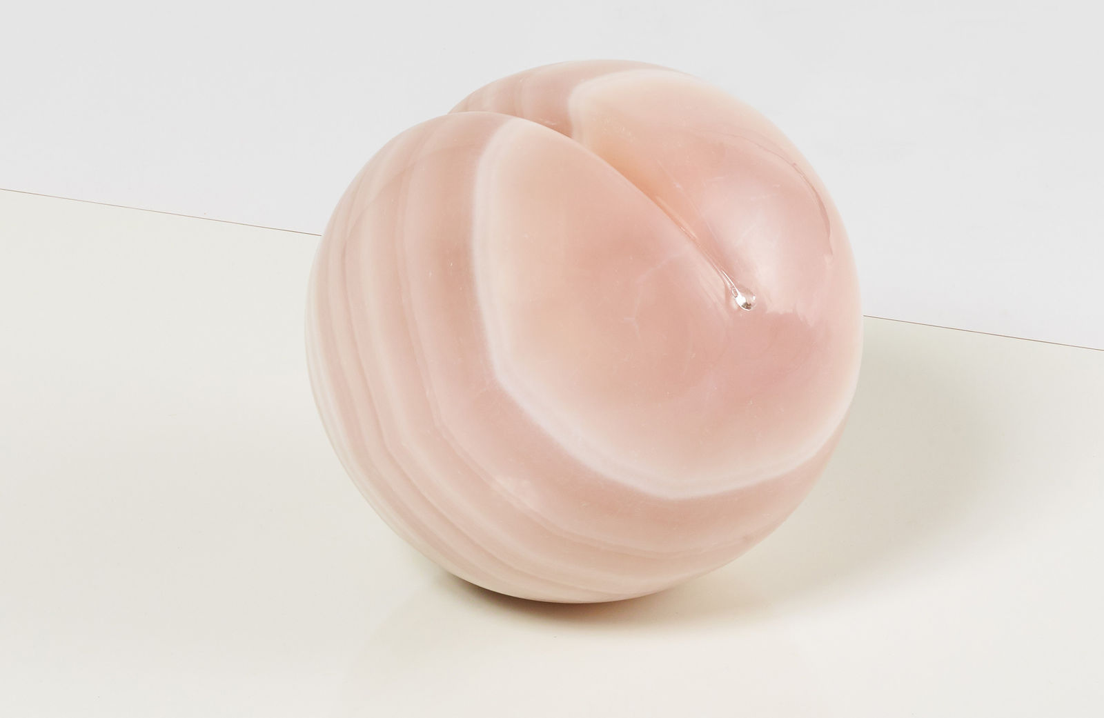 Nevine Mahmoud, Peach ball, 2017