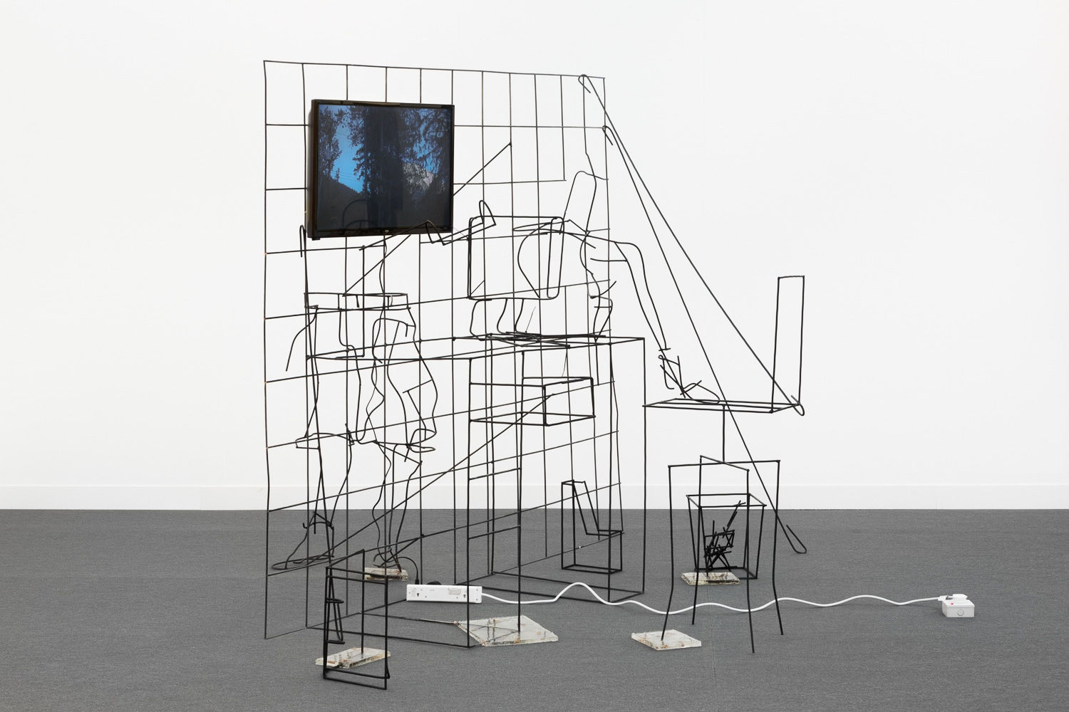 Neïl Beloufa, The Office, 2015