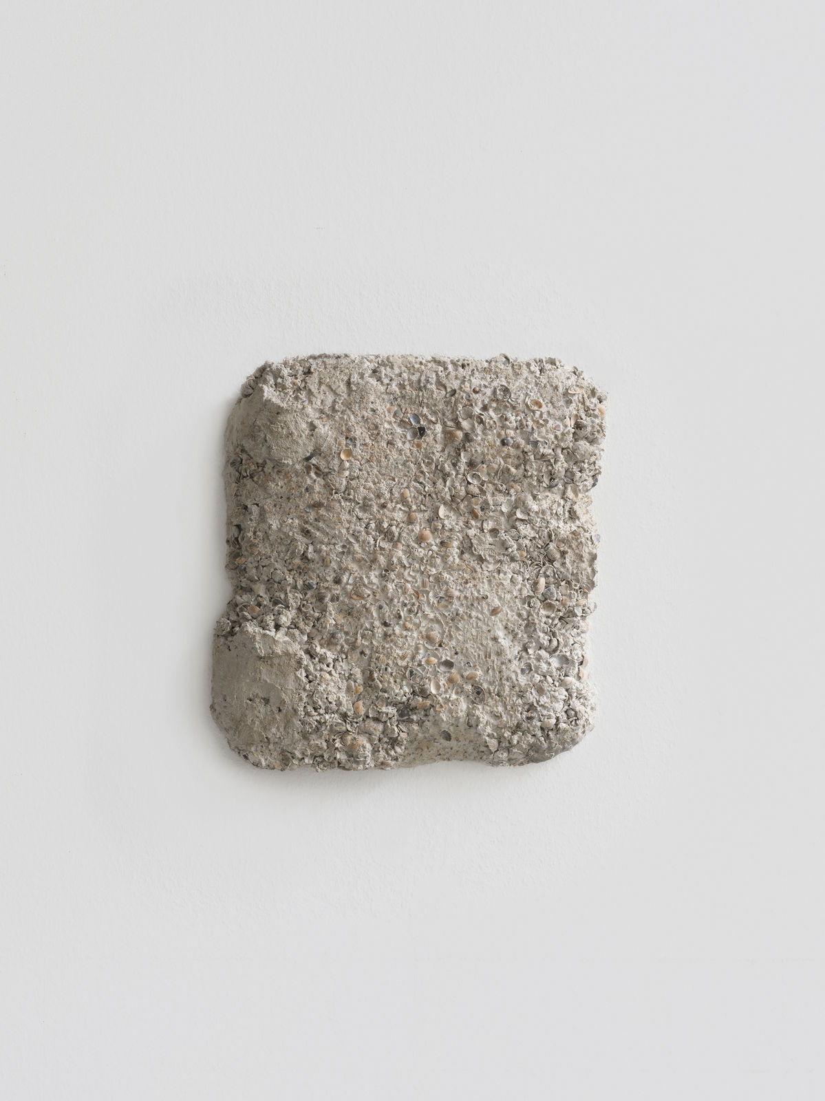 Nina Canell, Hardscapes (0,033 Tonnes), 2022