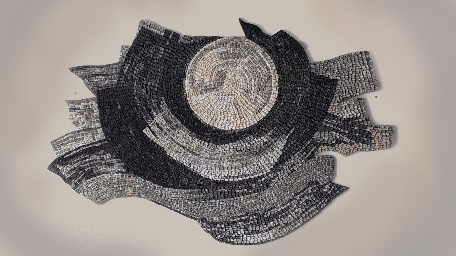 Olga Malygina, Eclipse, 2025