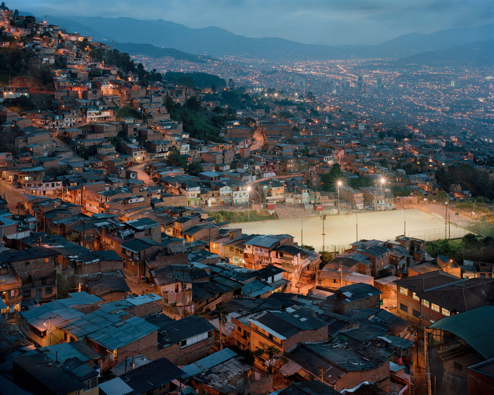 Simon Norfolk, Medellin, Colombia