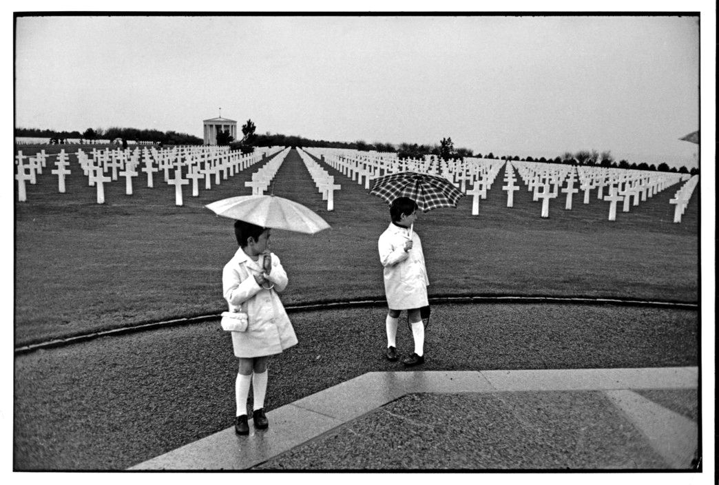 Henri Cartier-Bresson, Omaha Beach, US Cemetery, Normandy, France, 1968