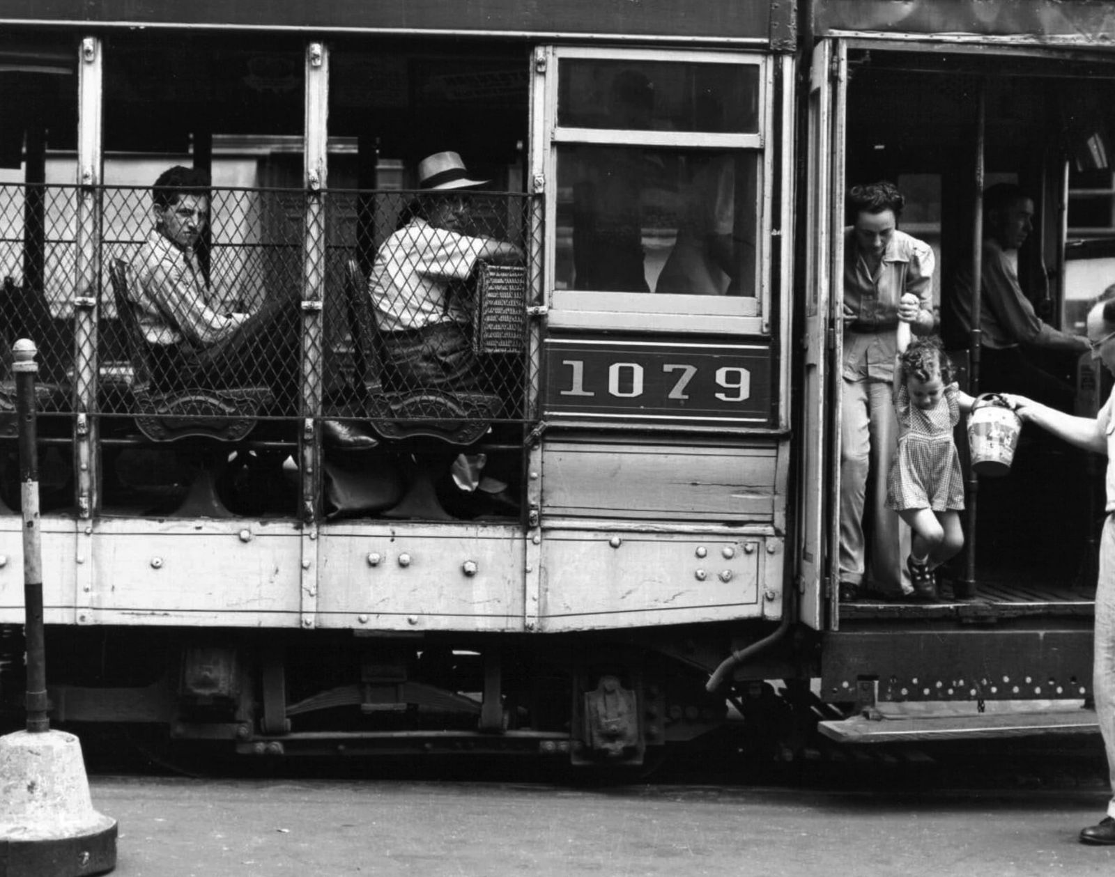 Todd Webb, 125th St., (Streetcar) Harlem , New York, 1946