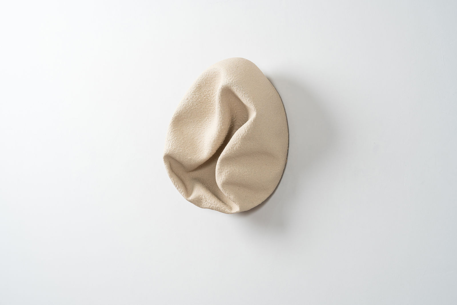 洪聖雄, 《砌殼 31》 Stacking Shells 31, 2025