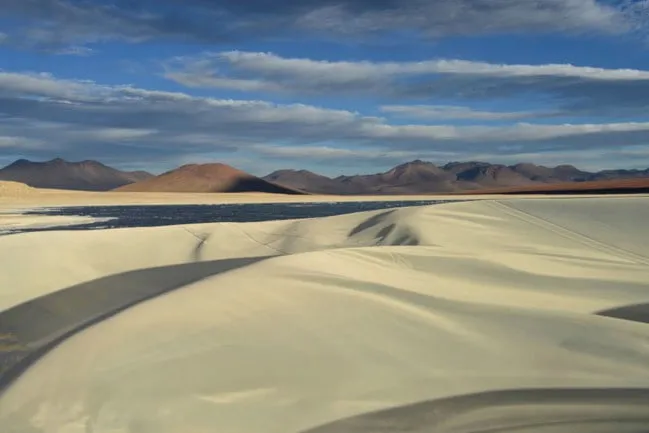 Gaston Ugalde, Untitled