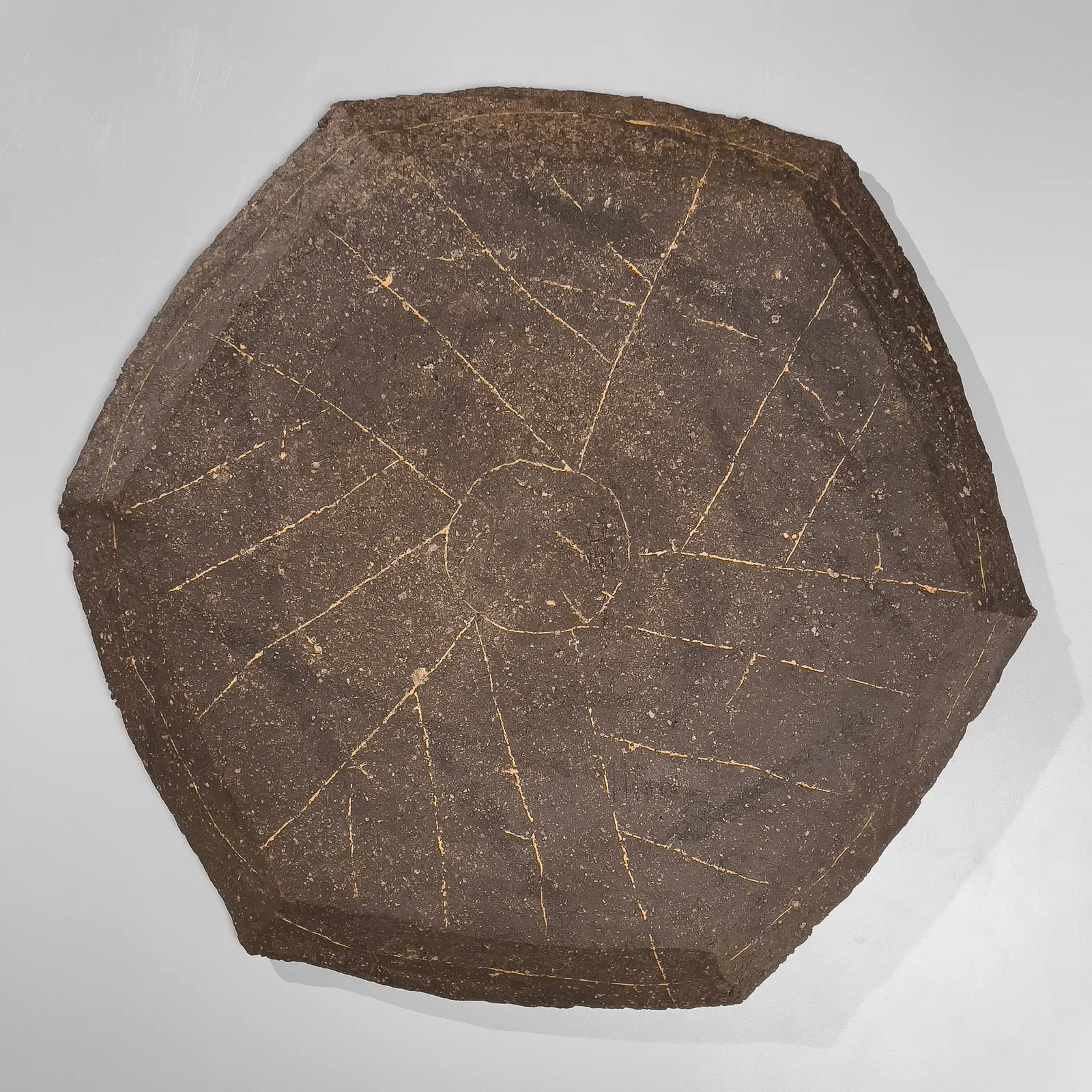 KAMODA SHŌJI, Hexagonal platter with inlaid linear patterning, 1968