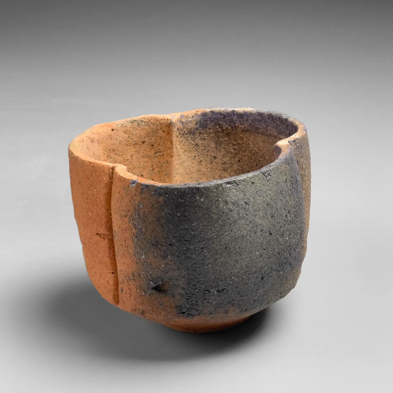 MIHARA KEN, Unglazed lobed teabowl, 2025