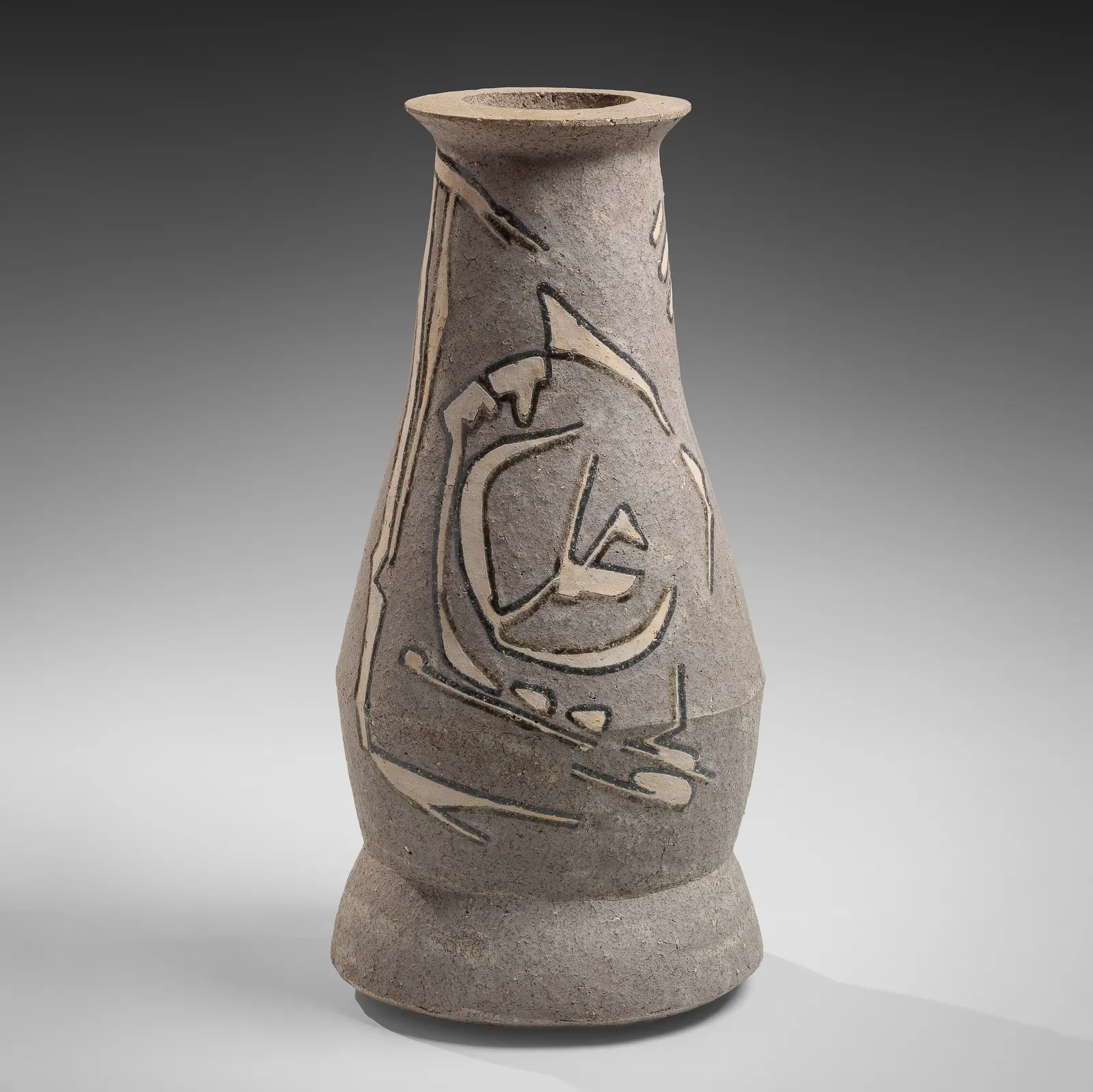 KAMODA SHŌJI, Tall elongated vase with curvilinear calligraphic patterning in white clay inlays, 1974