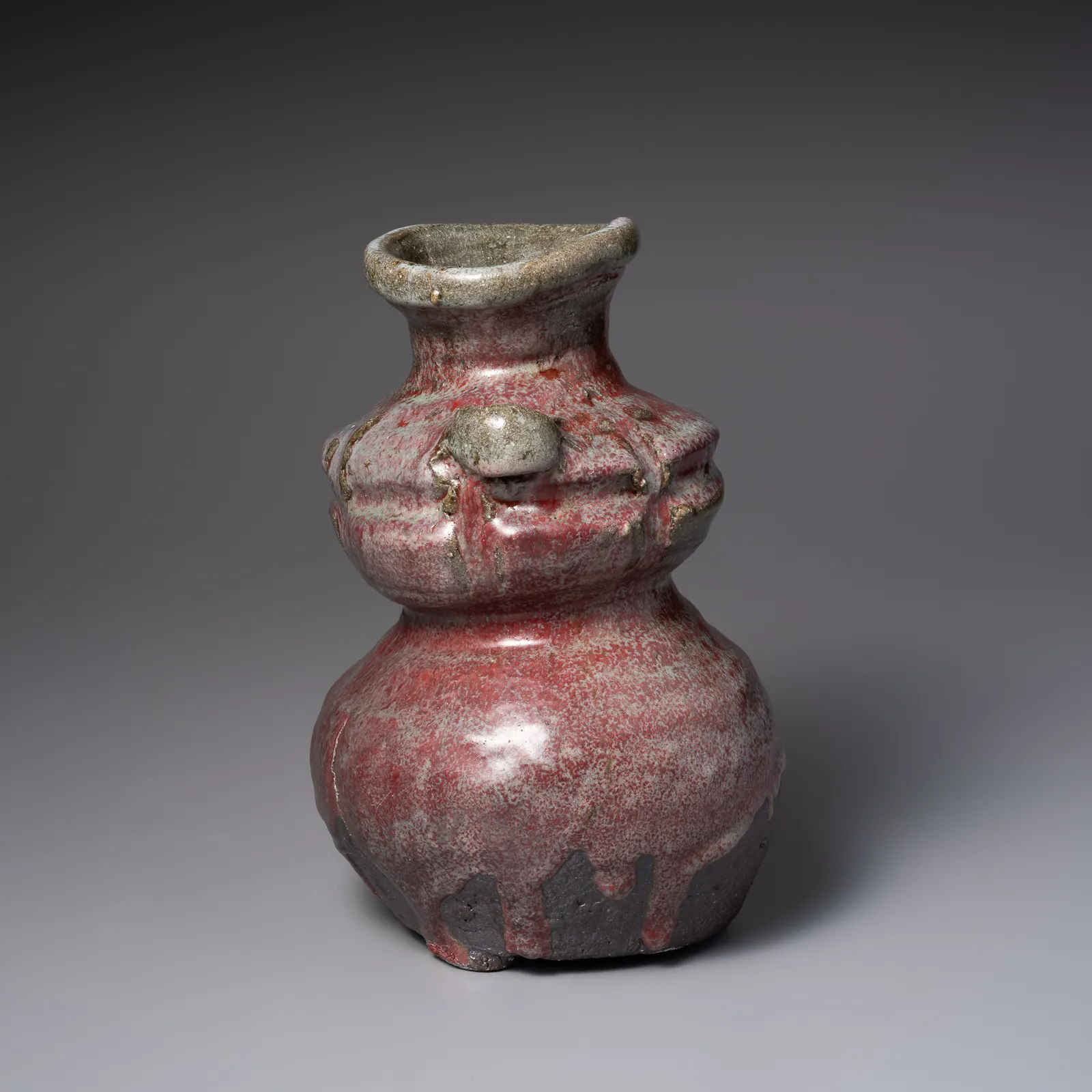 TANAKA SAJIRŌ, Shinsha (copper red) gourd-shaped vase with handles and flaring mouth, 2025