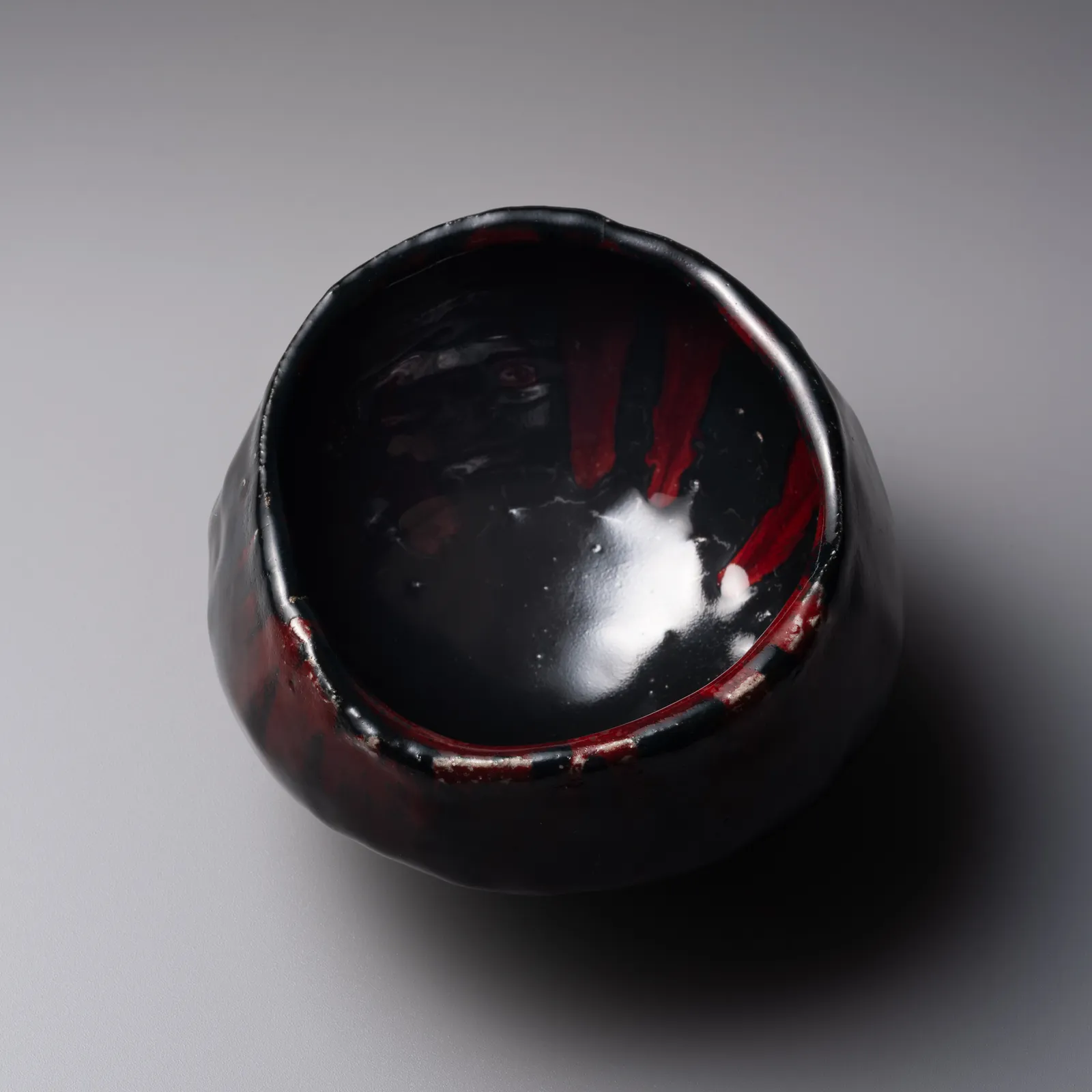 TANAKA SAJIRŌ, Low-sided slightly faceted teabowl, titled, Crimson Sunset (Akane iriai), 2025