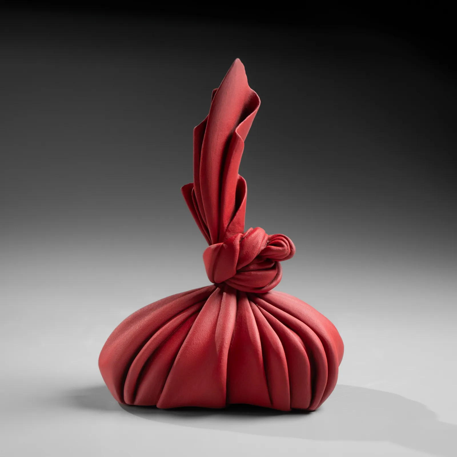 TANAKA YŪ, Tsutsumimono 25R-6, 2025