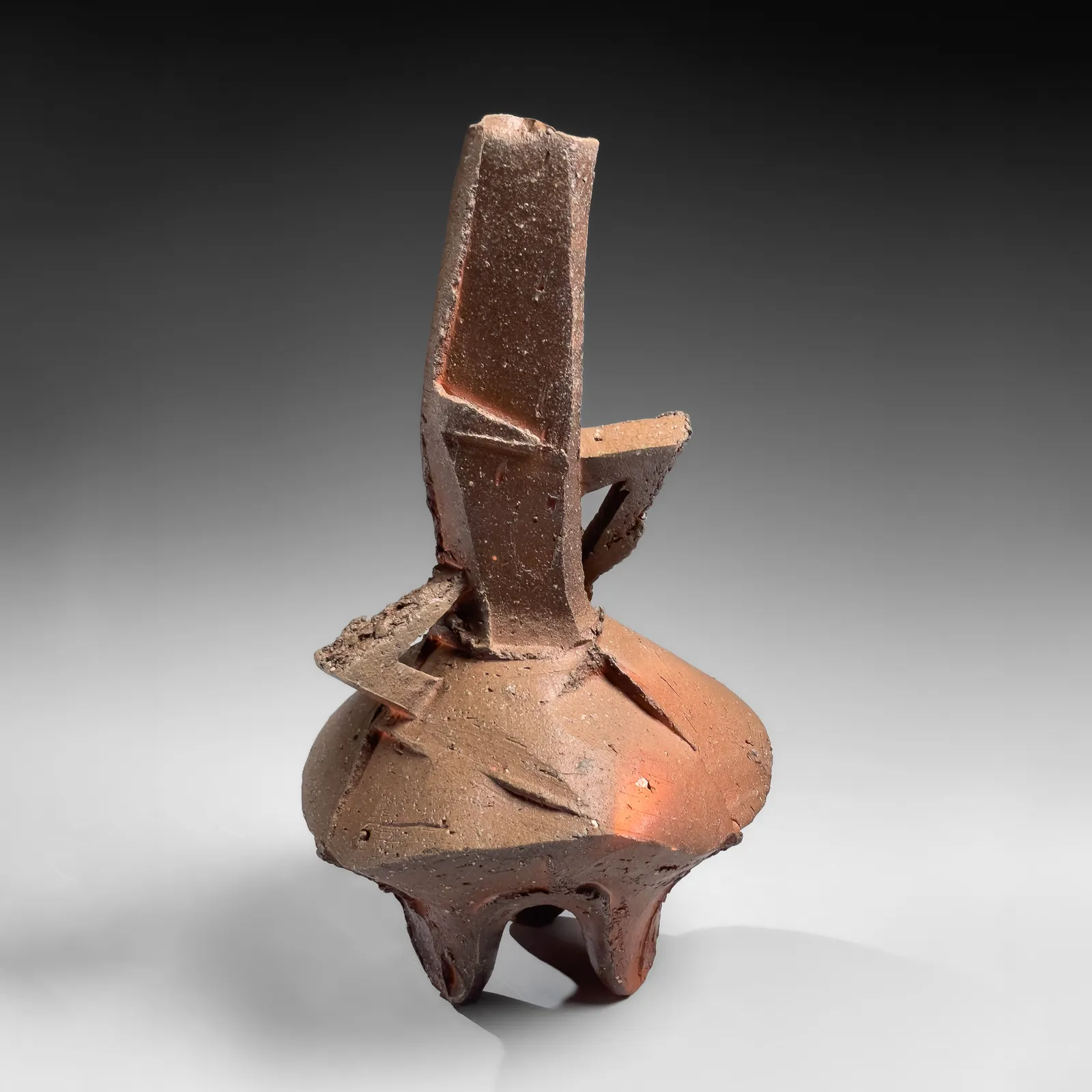 KAKUREZAKI RYŪICHI, Figurative Bizen vessel, ca. 1995