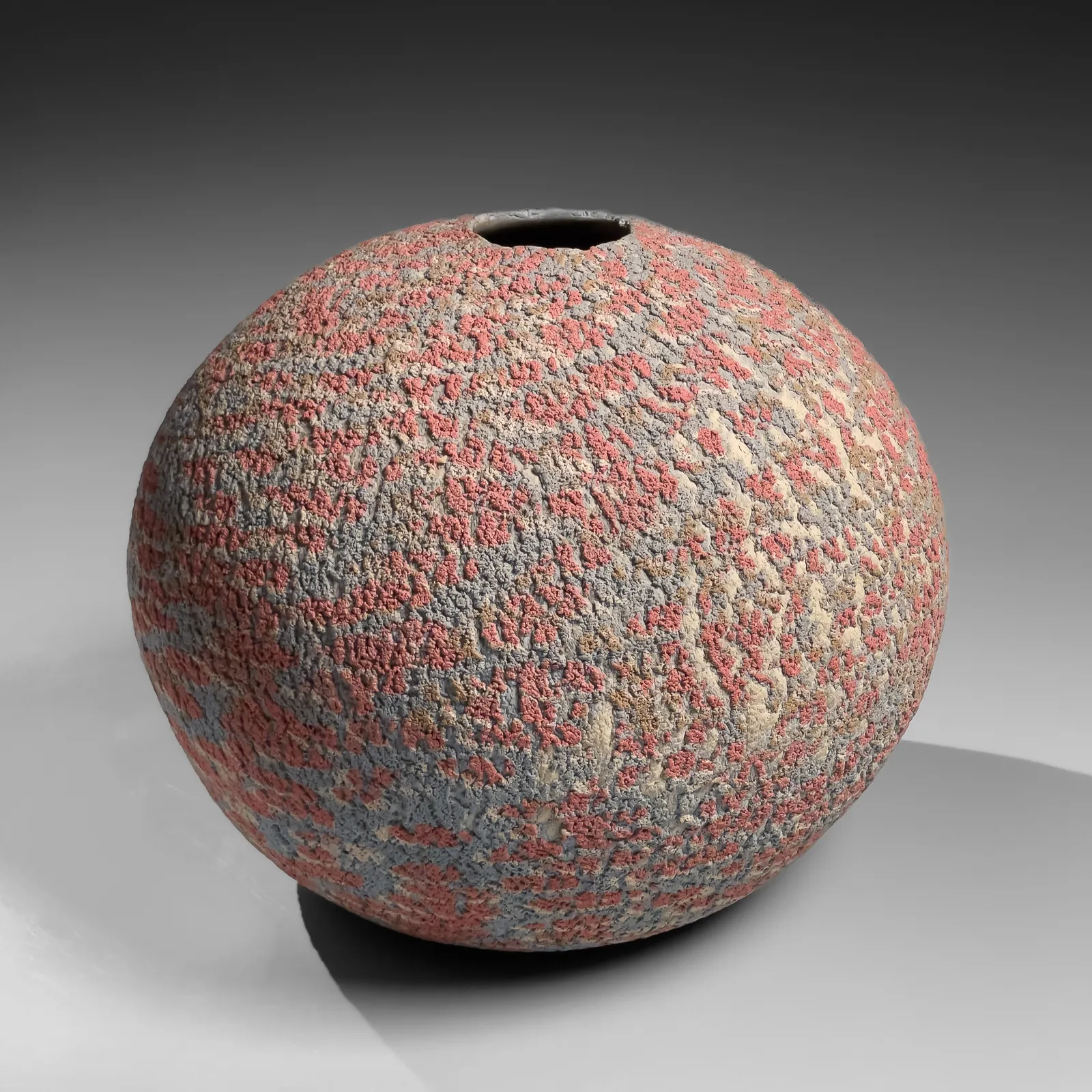 MATSUI KŌSEI, Globular vessel with textured marbleized clay, ca. 1980