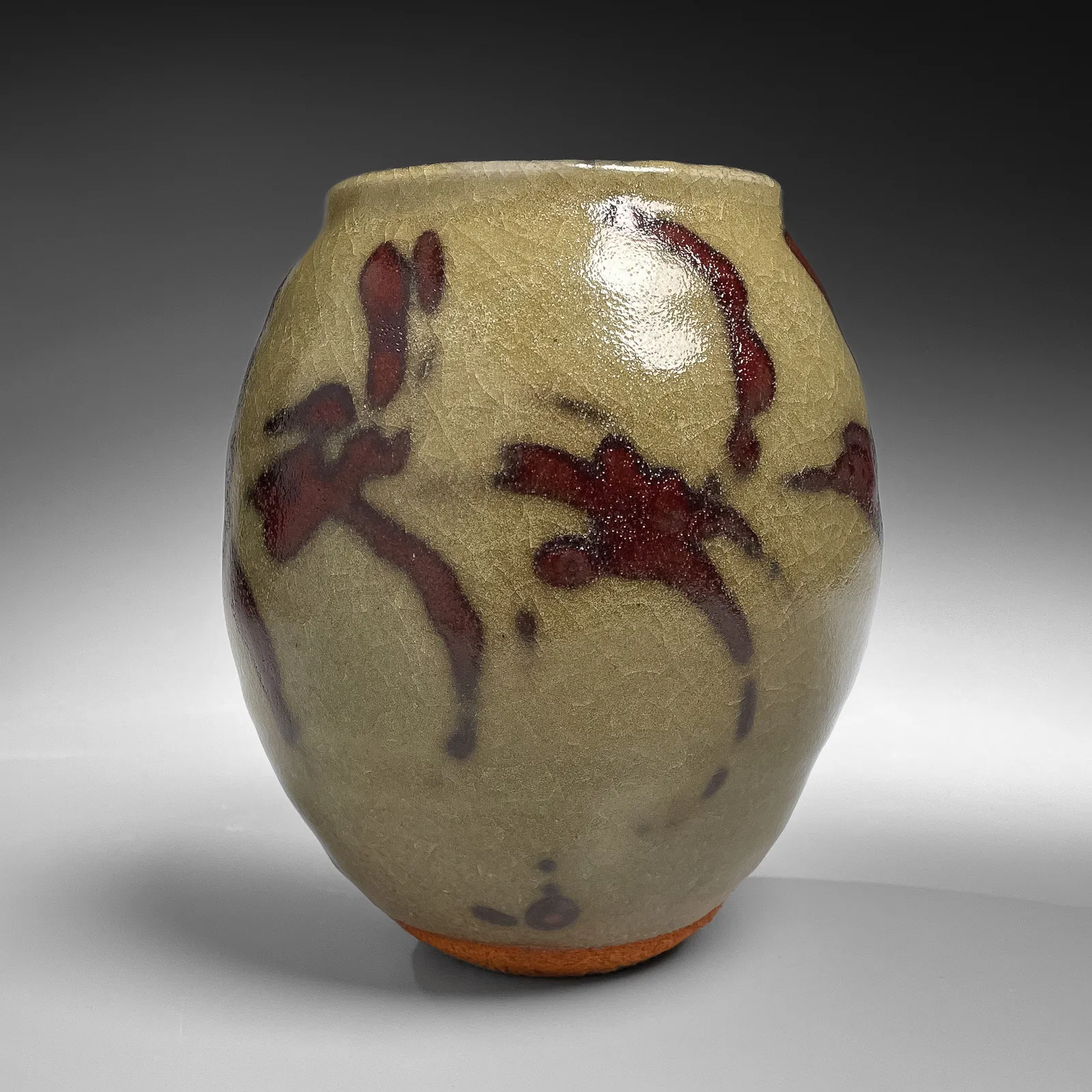 ISHIGURO MUNEMARO, Conical vessel patterned in iron-oxide brushed design over green celadon glaze, ca. 1967