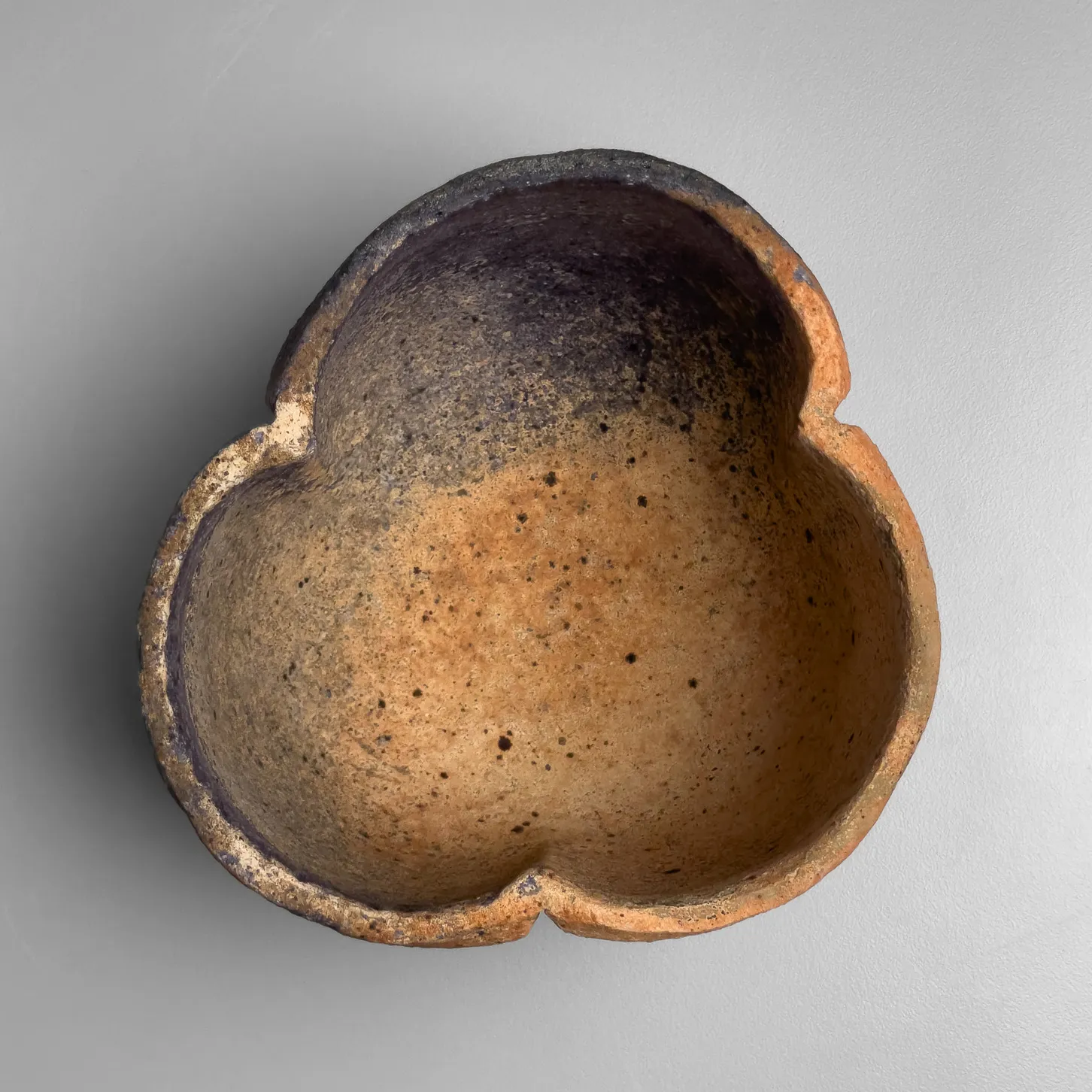 MIHARA KEN, Unglazed lobed teabowl, 2025