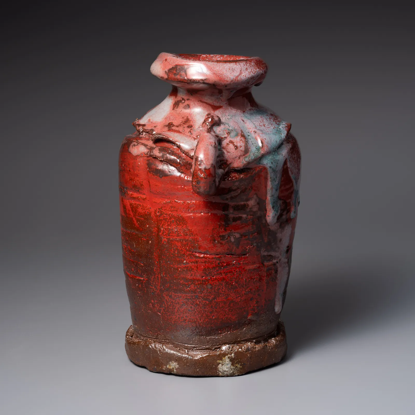 TANAKA SAJIRŌ, Shinsha (copper red) glazed handled vase with raised, flared mouth, 2025