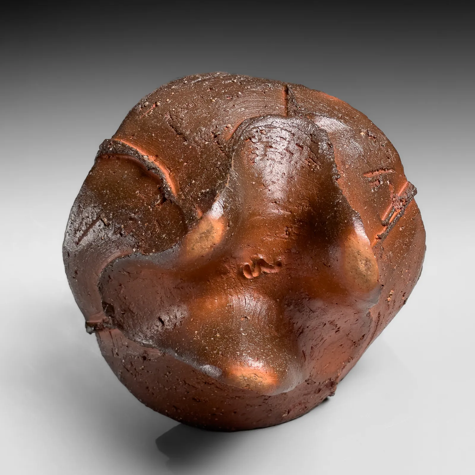 KAKUREZAKI RYŪICHI, Figurative Bizen vessel, ca. 1995