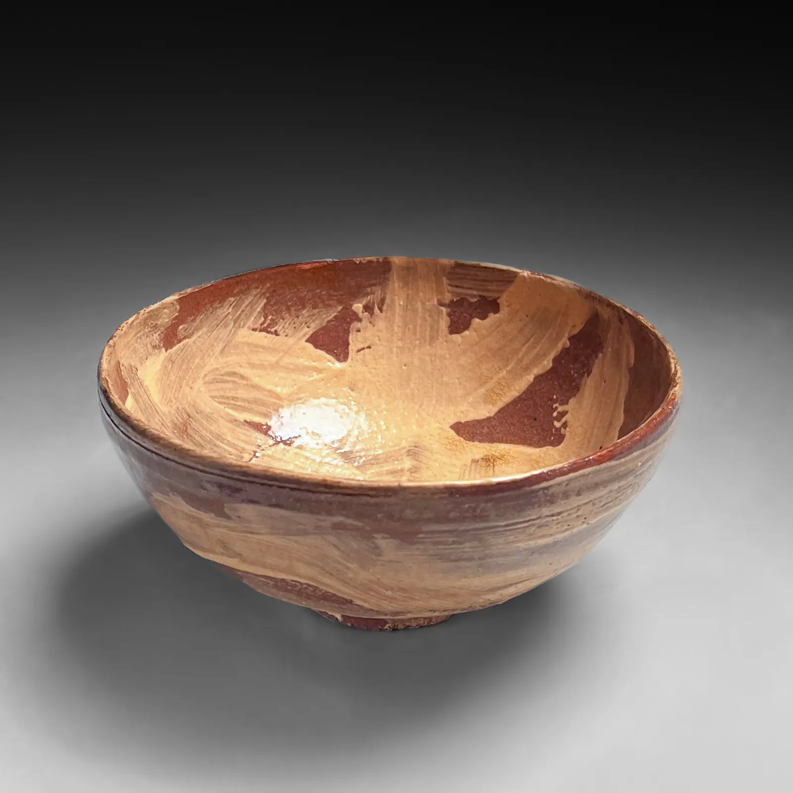 ISHIGURO MUNEMARO, Low, open teabowl with raised foot and yellow brushstroke (hakeme) patterning, ca. 1955