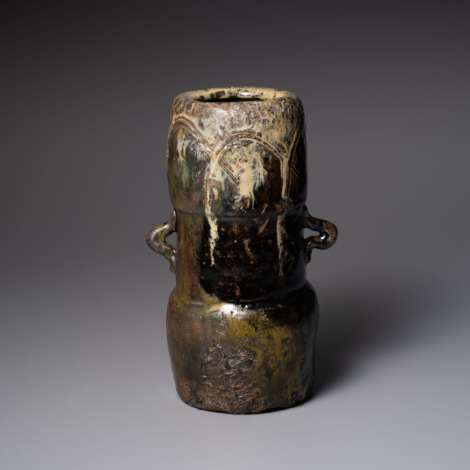 TANAKA SAJIRŌ, Korean Karatsu vase with paired lugs and tall columnar neck, 1985