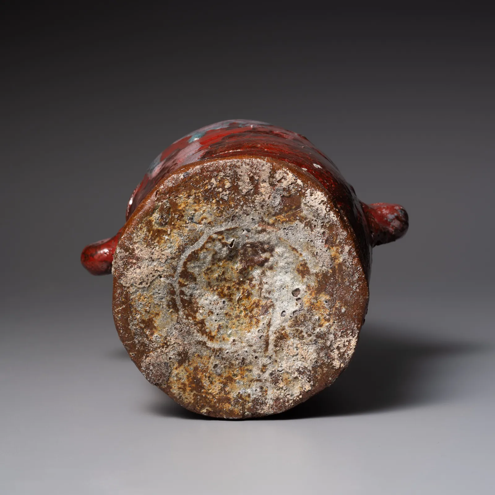 TANAKA SAJIRŌ, Shinsha (copper red) glazed handled vase with raised, flared mouth, 2025