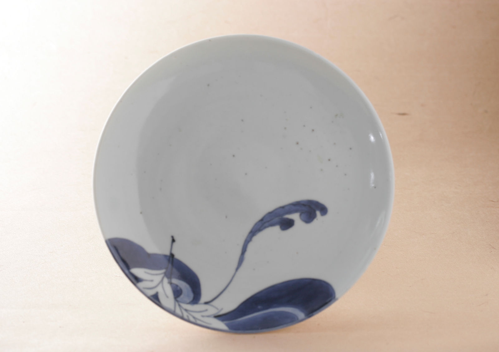 artisan's name unknown, Ko-Imari ( Arita ware) Sometsuke waves and leaves, c. 17th century