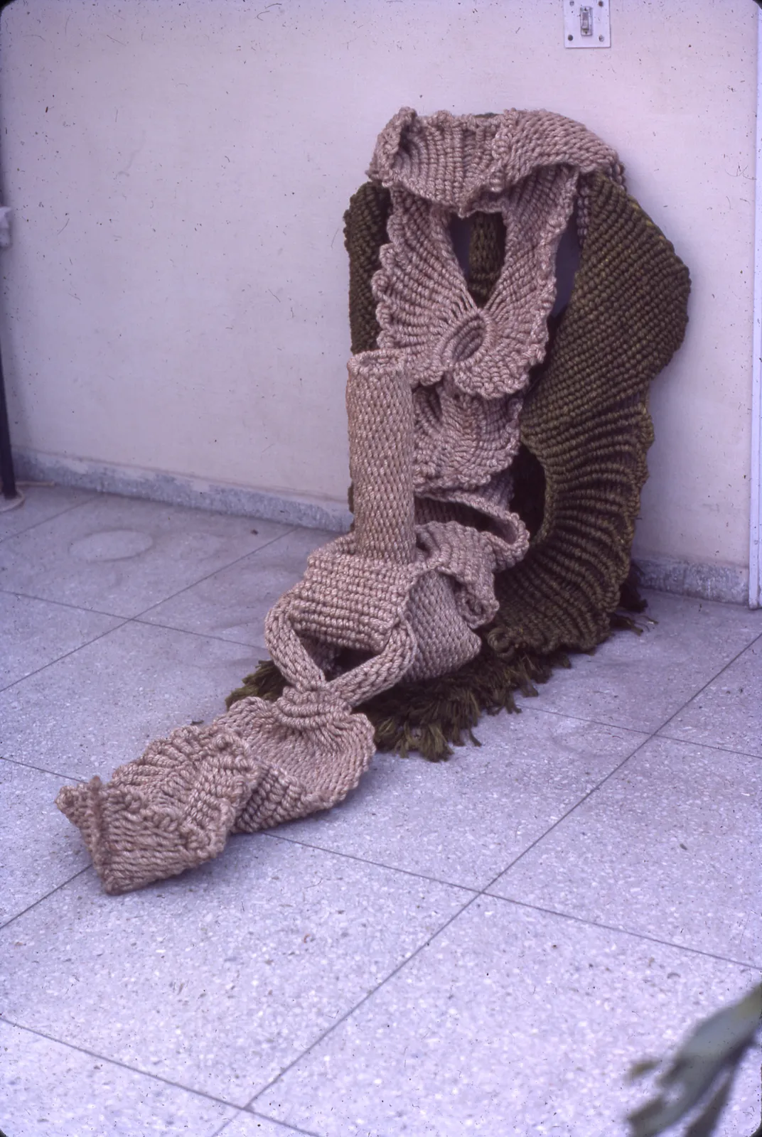 Mrinalini Mukherjee, NAAG DEVTA I, 1979