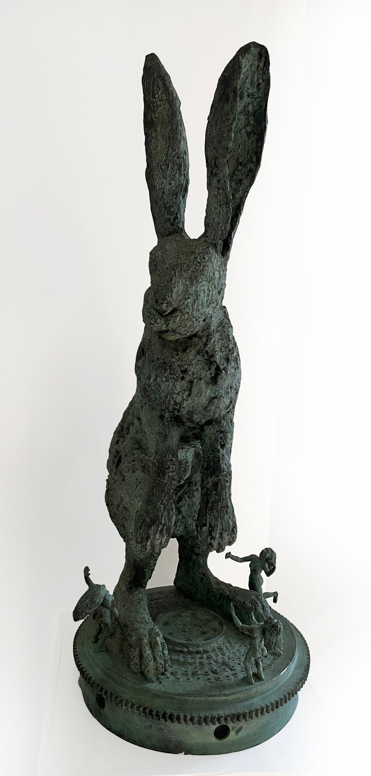 Sophie Ryder, Hare with Dancers, 1998
