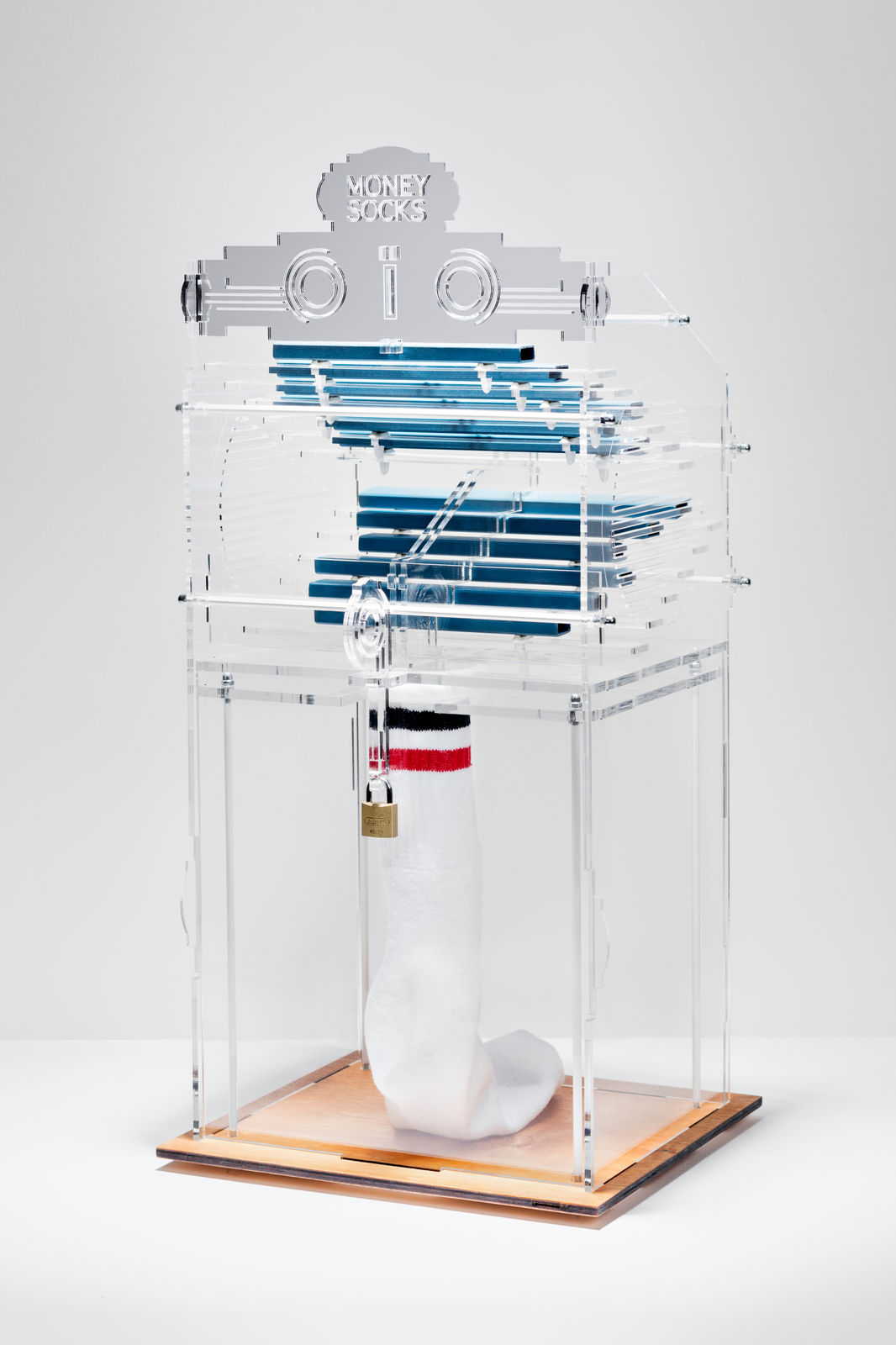 Jelle Mastenbroek, Lonely Socks, 2024