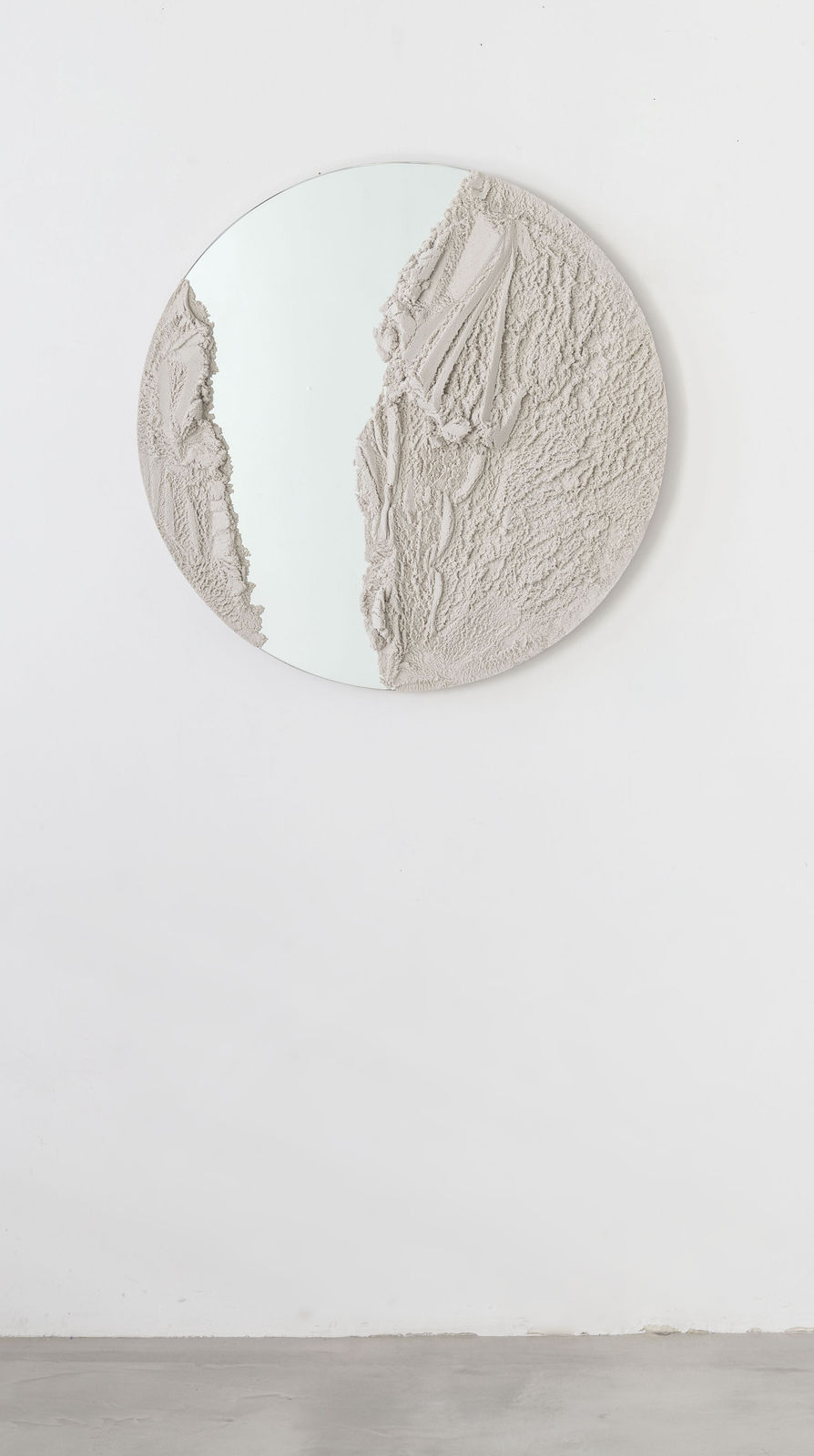 Fernando Mastrangelo, White Sand Mirror (01), 2016