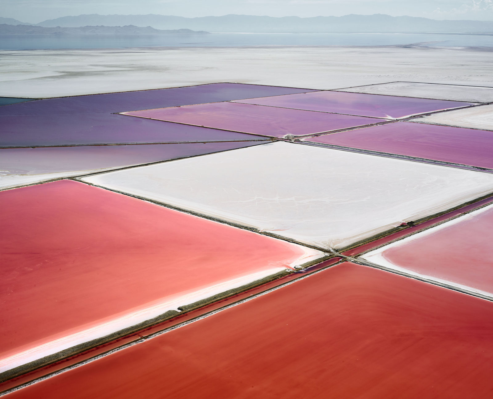David Burdeny, Saltern Study 14, Great Salt Lake, UT, 2015