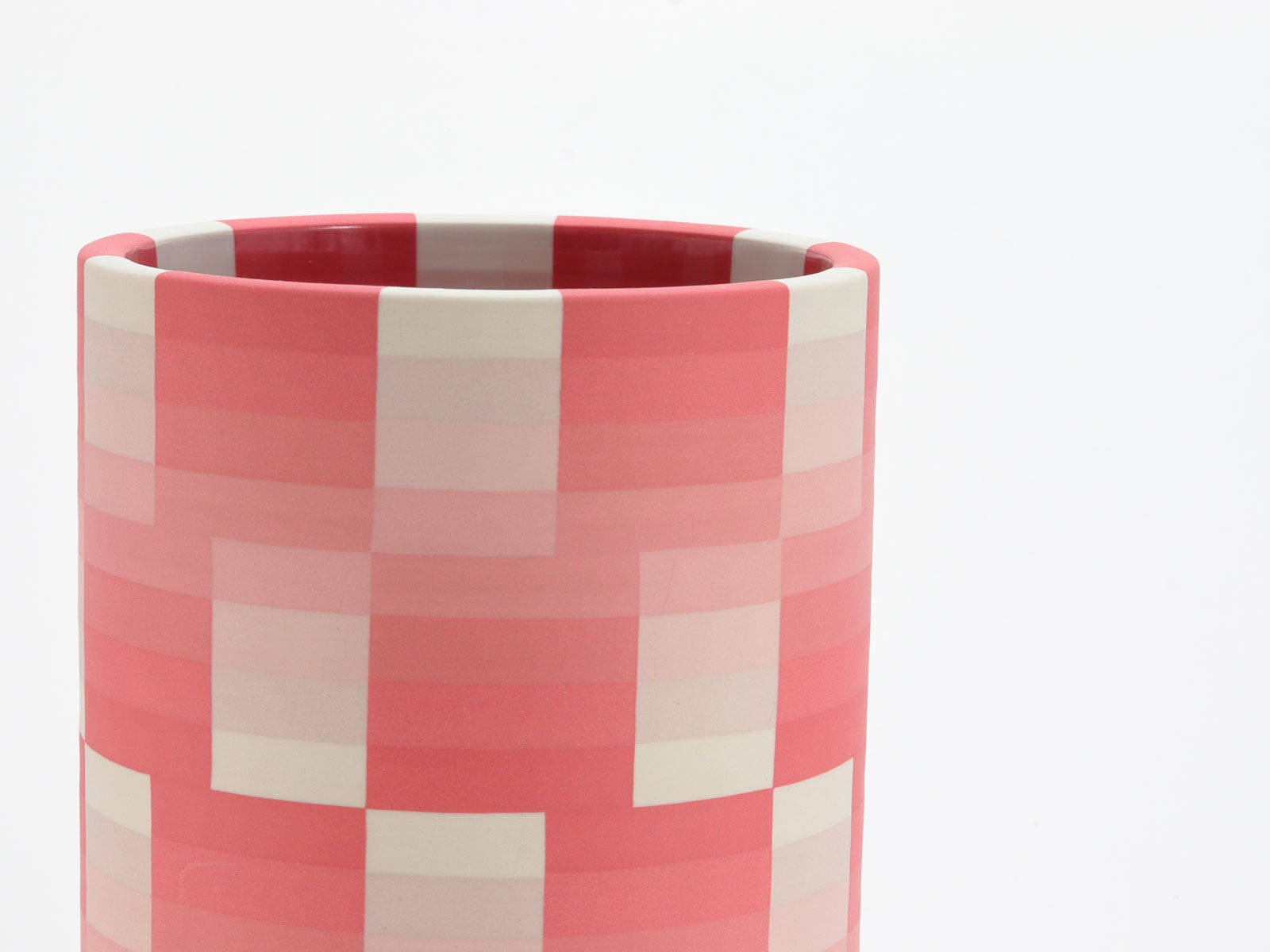 Jin Eui Kim, OPverse - Cylindrical Form (Figure and Ground) II, 2025