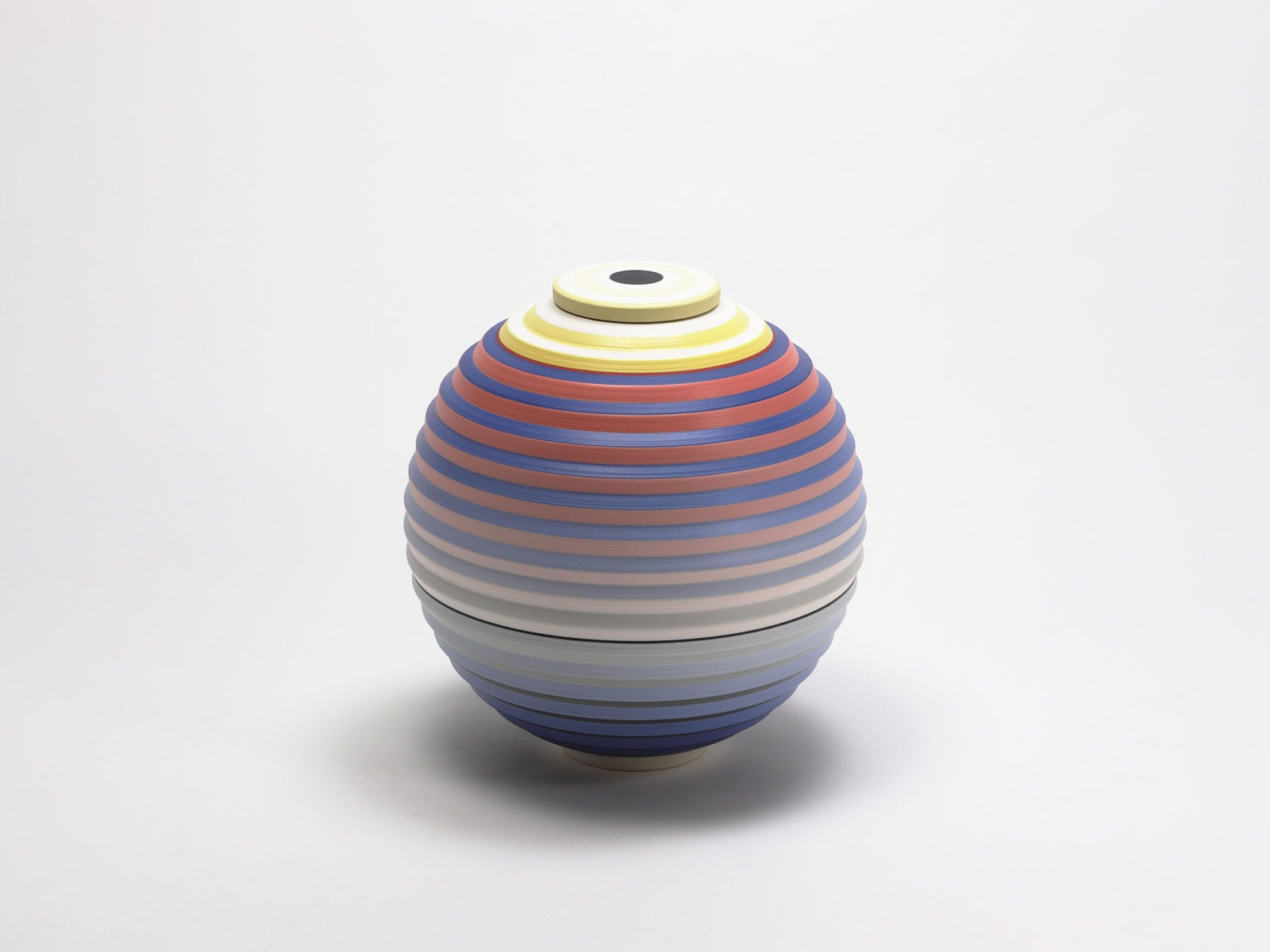 Jin Eui Kim, OPject - Spherical Form with Lid III, 2025