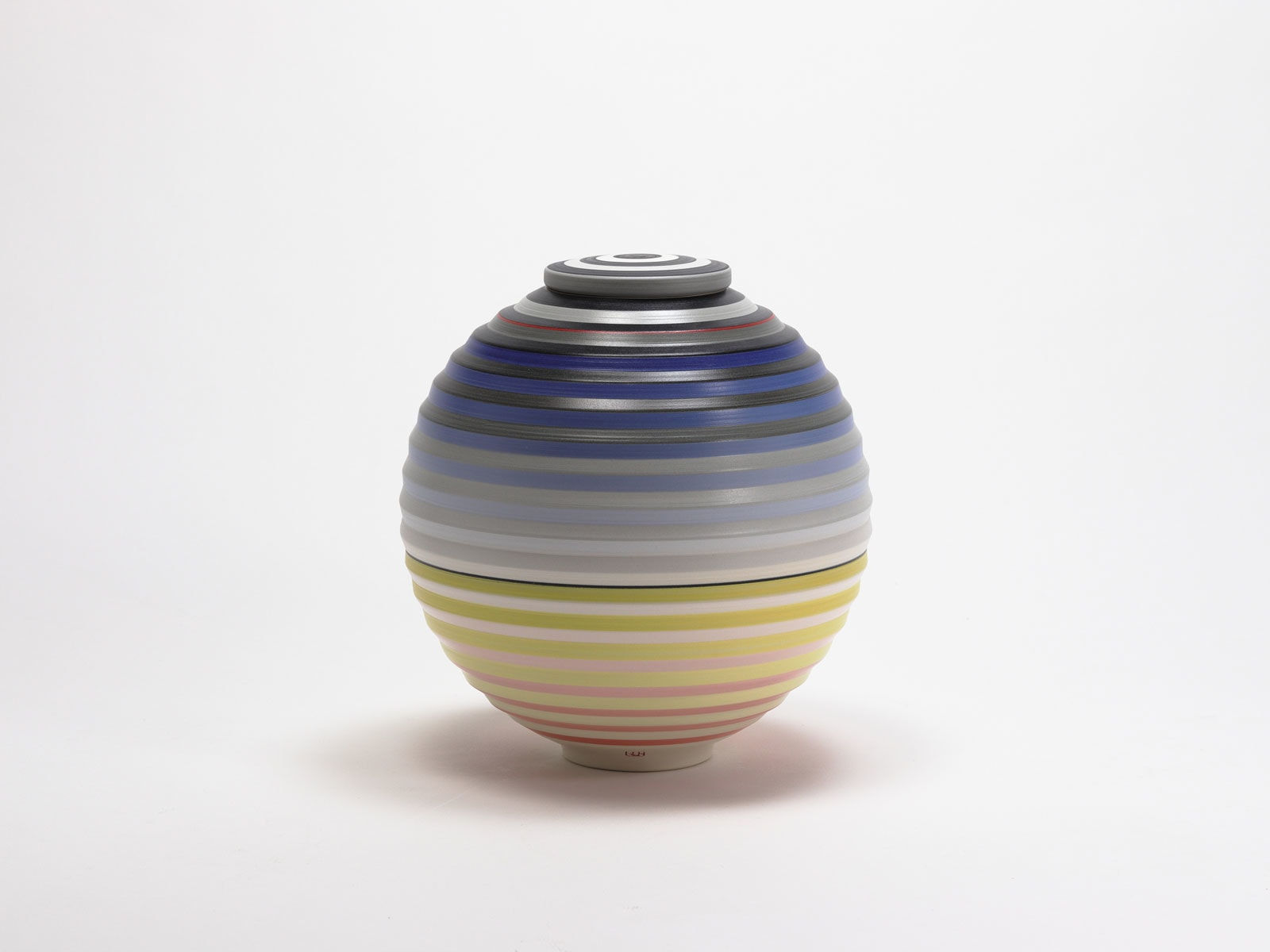 Jin Eui Kim, OPject - Spherical Form with Lid IV, 2025