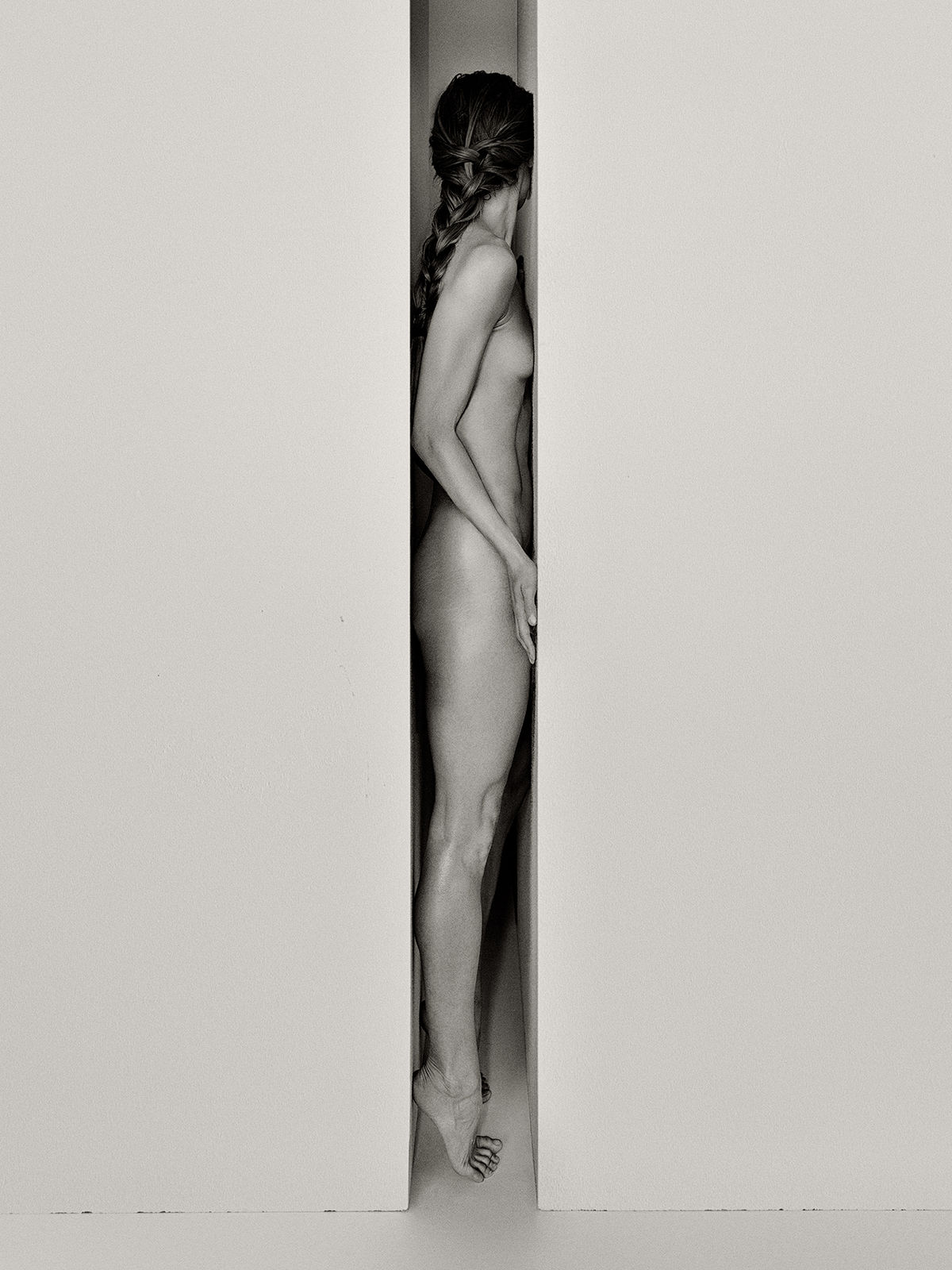 NEELTJE DE VRIES, INDERLUDE