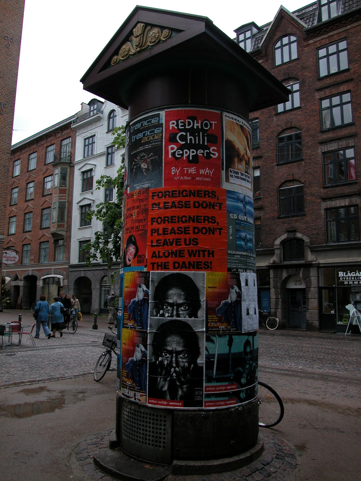 SUPERFLEX, FOREIGNERS PLEASE DON'T LEAVE US ALONE WITH THE DANES!, 2002