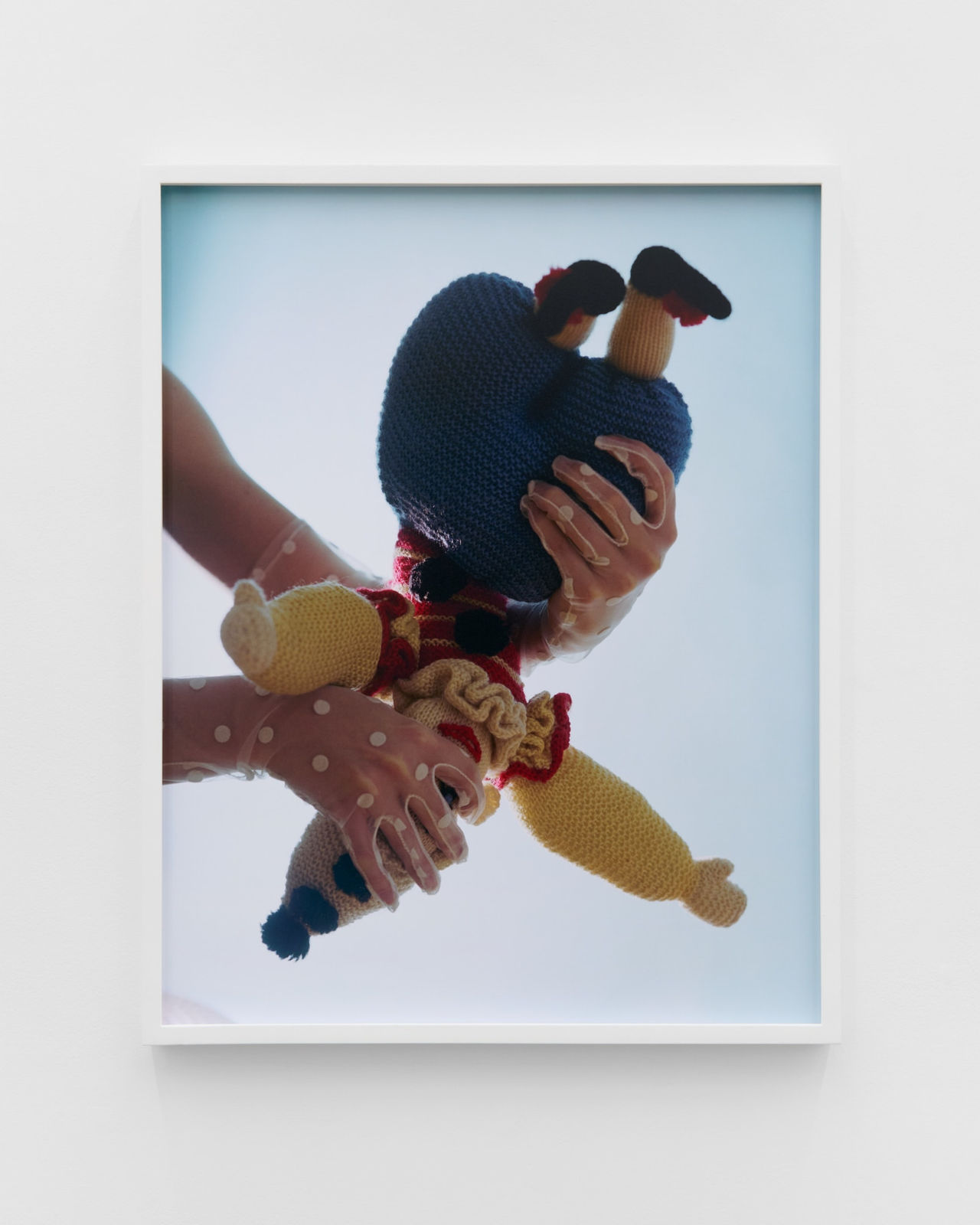 Torbjørn Rødland, Knitted Performer, 2024